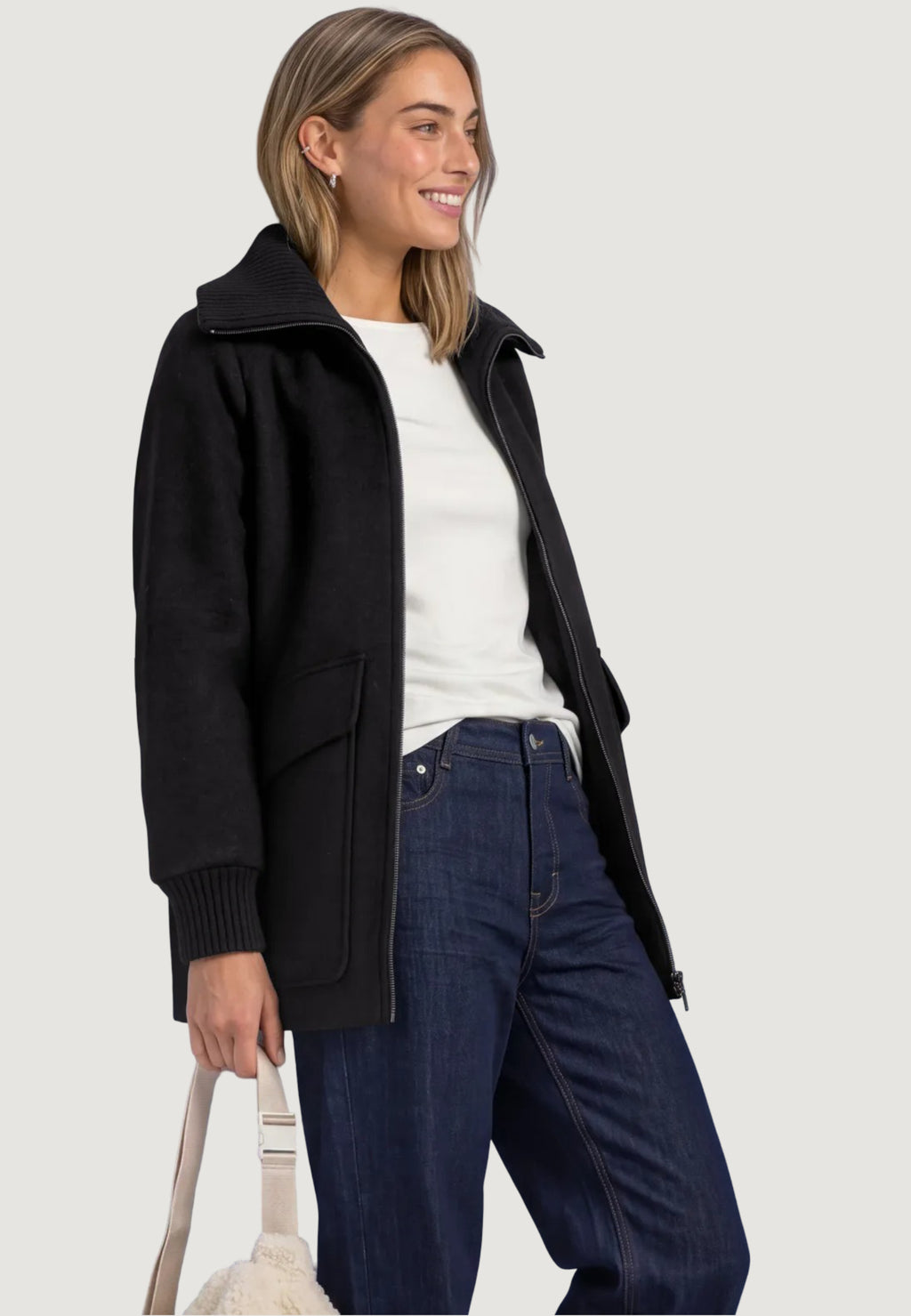 Coat Street One LTD QR Wool Coat w. Knitted Stand Up