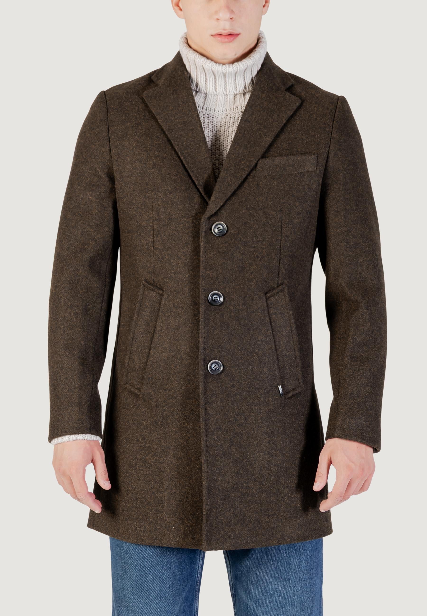 Coats Gianni Lupo MONOPETTO