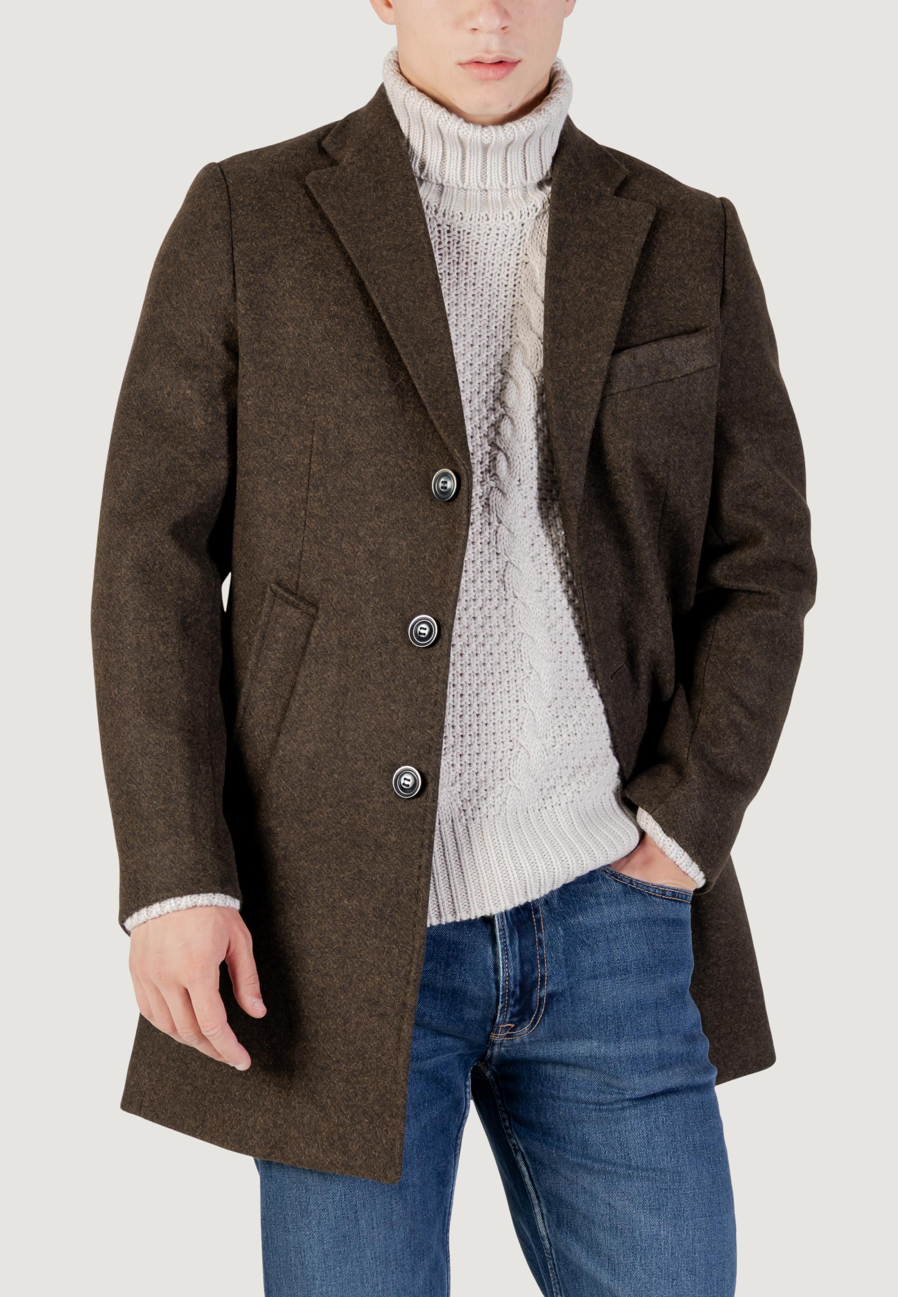 Coats Gianni Lupo MONOPETTO