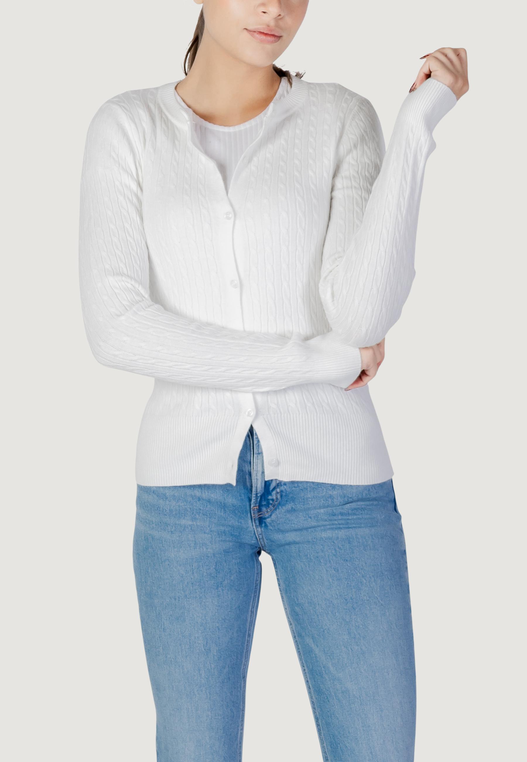 Cardigan Choral C002