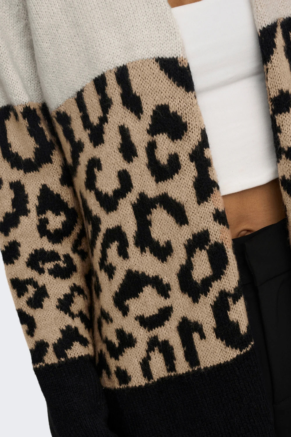 Cardigan Only ONLJADE ANIMAL LS CARDIGAN CC KNT