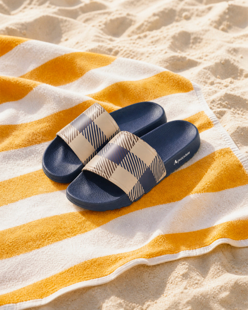  Aquascutum Active MACRO ICONIC SLIPPERS