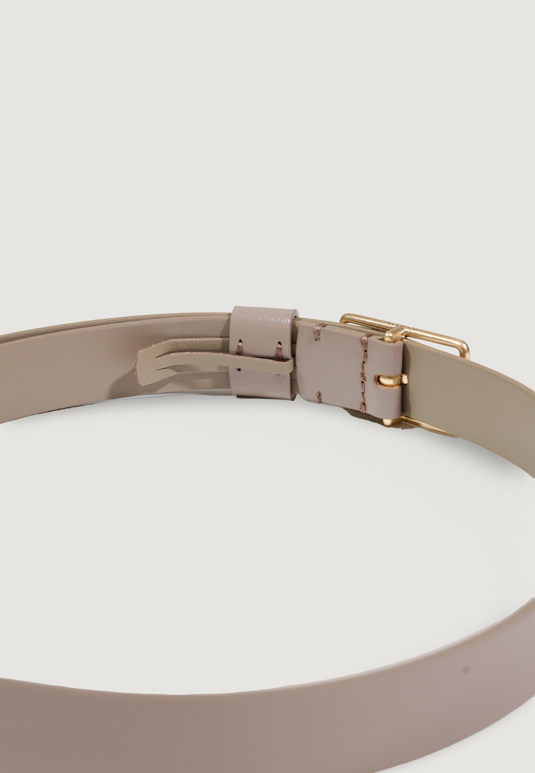 Cinta Calvin Klein SQUARE BUCKLE CK LOOP 25MM