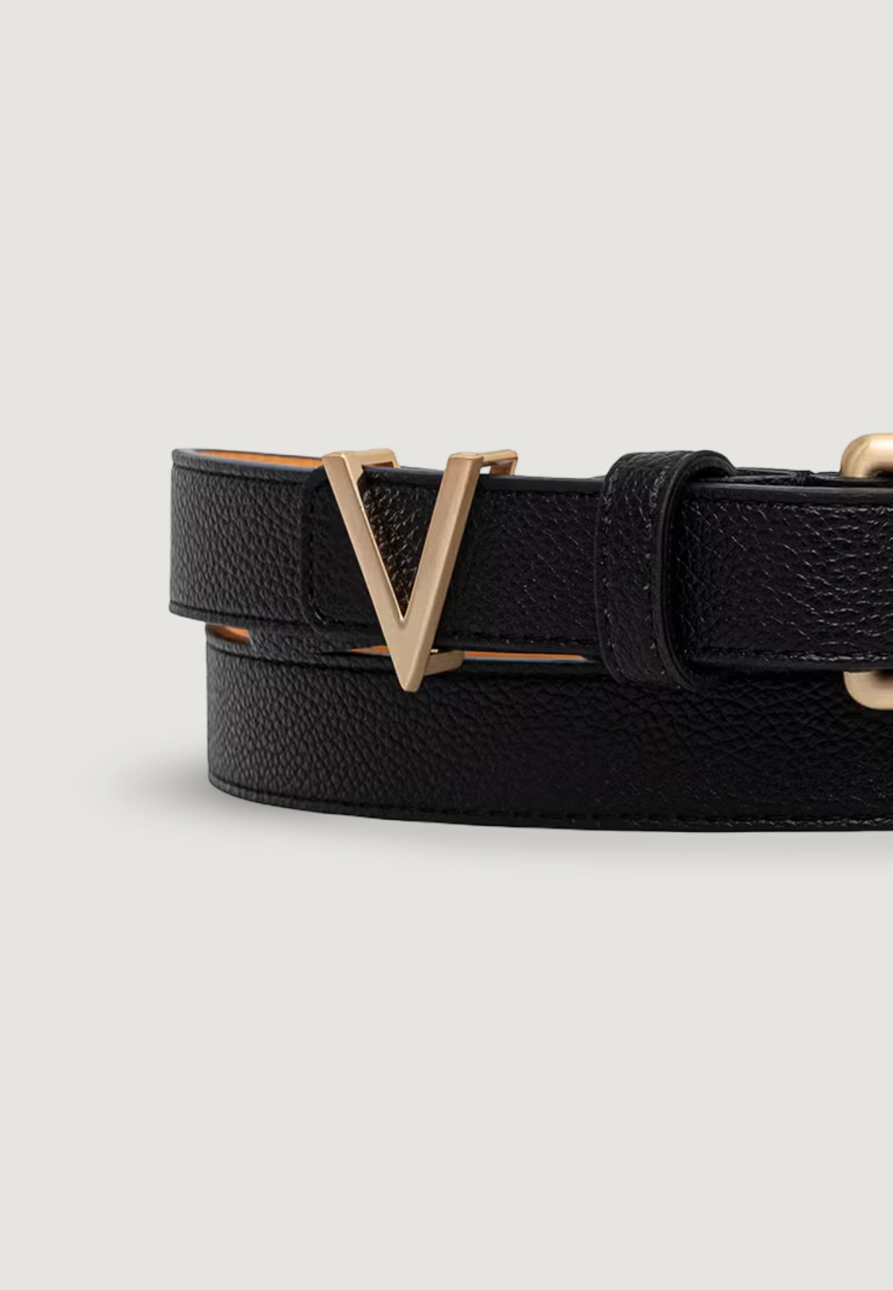 Cinta Valentino bags BLOOM