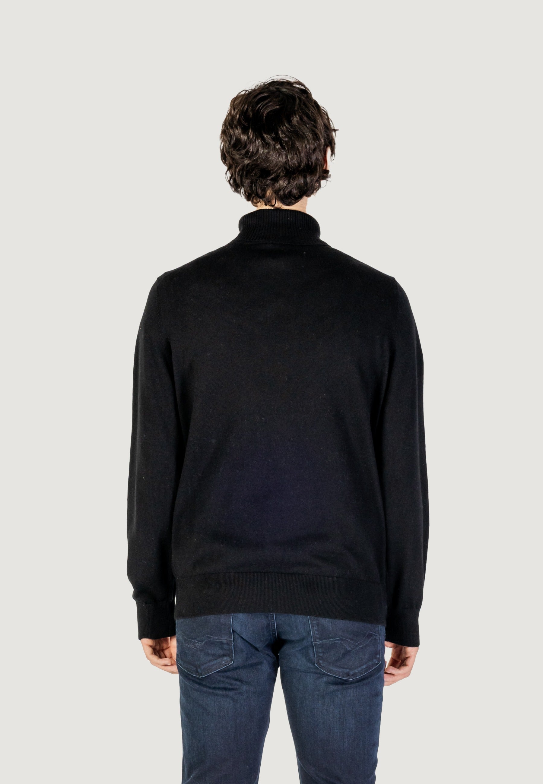 turtleneck Boss Akiro_S 10265865 01