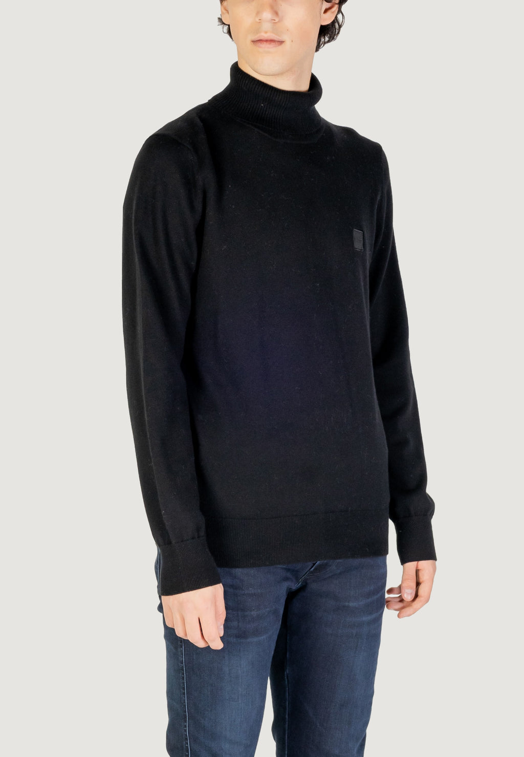 turtleneck Boss Akiro_S 10265865 01