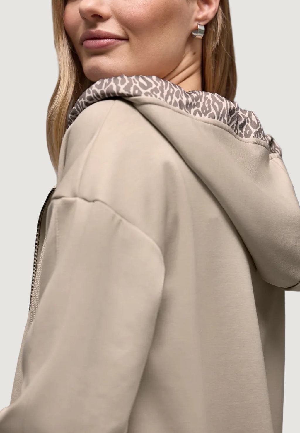 Felpa con cappuccio Street One silk look hoody jacket w.printed details