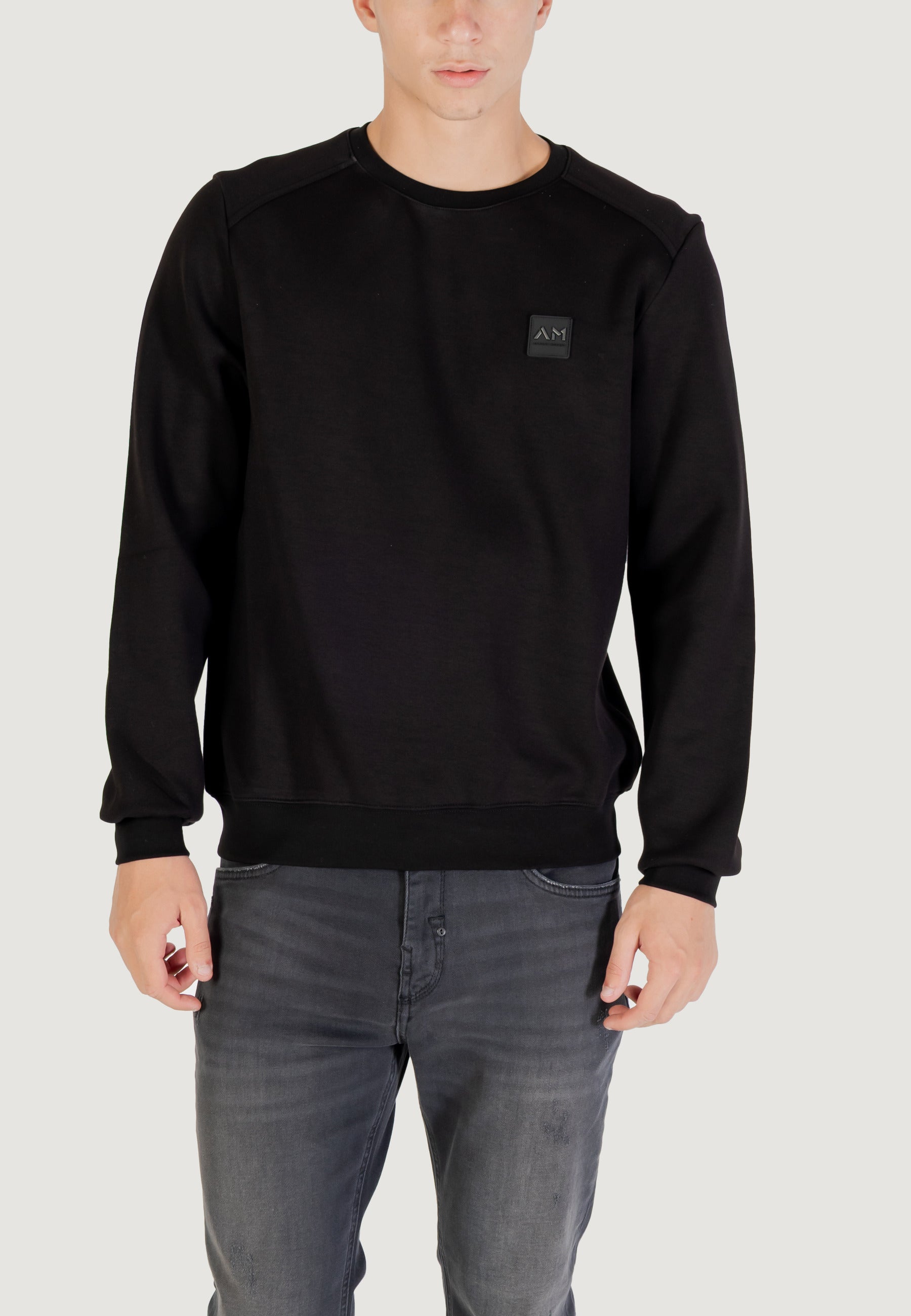 Felpa senza cappuccio Antony Morato REGULAR FIT WITH LOGOED METAL BADGE ON RUBBER PATCH