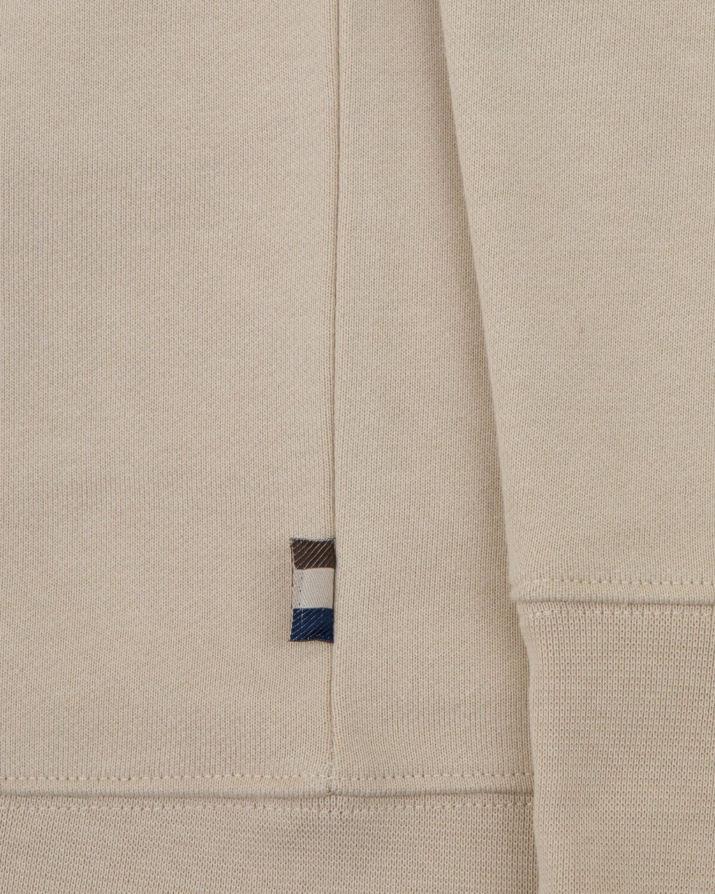 Felpa senza cappuccio Aquascutum Active BADGE CREWNECK