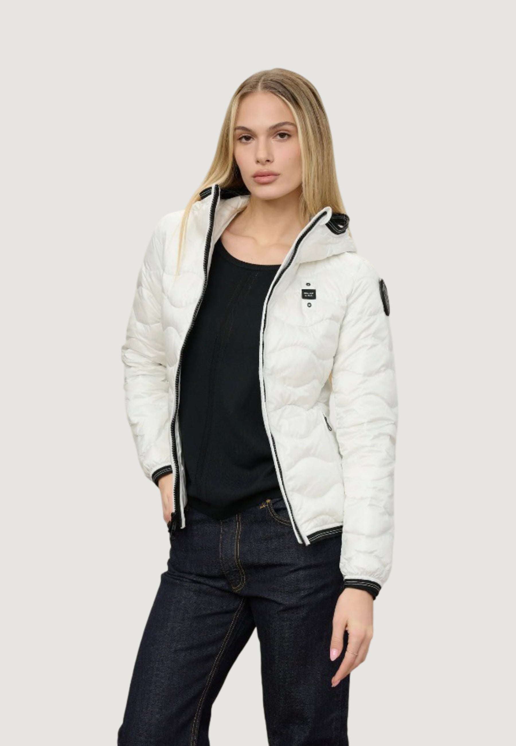 Jackets Blauer. CAMELIA