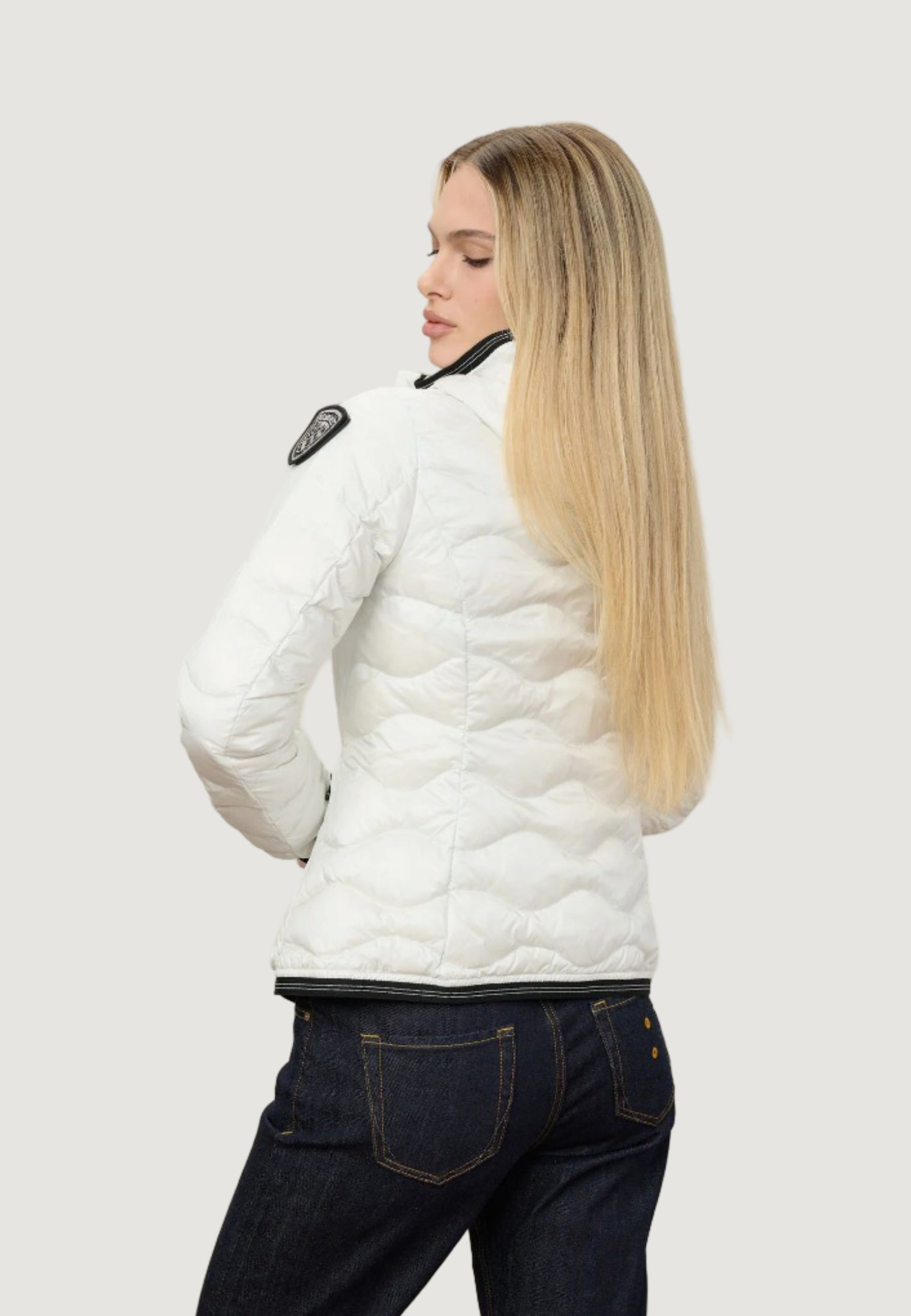 Jackets Blauer. CAMELIA