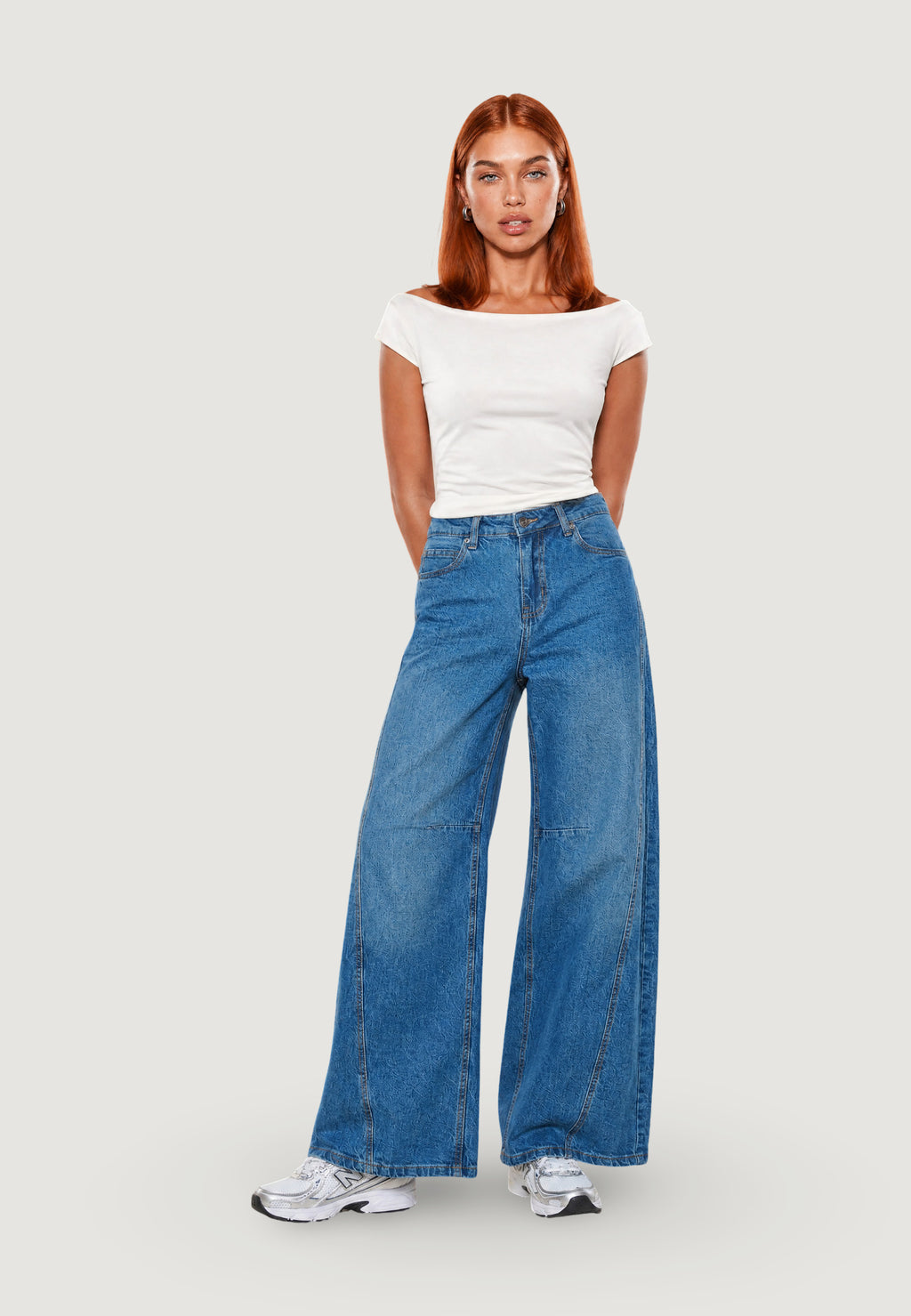 T-shirts I am TOP CON SCOLLO DIETRO