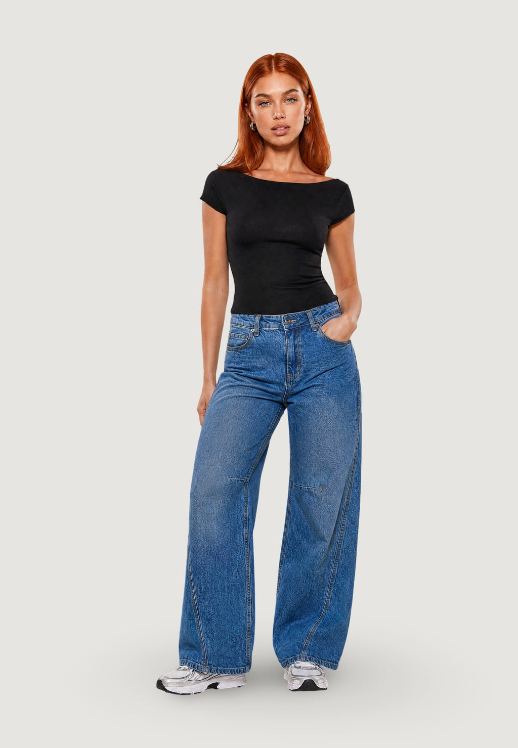 T-shirt I am TOP CON SCOLLO DIETRO