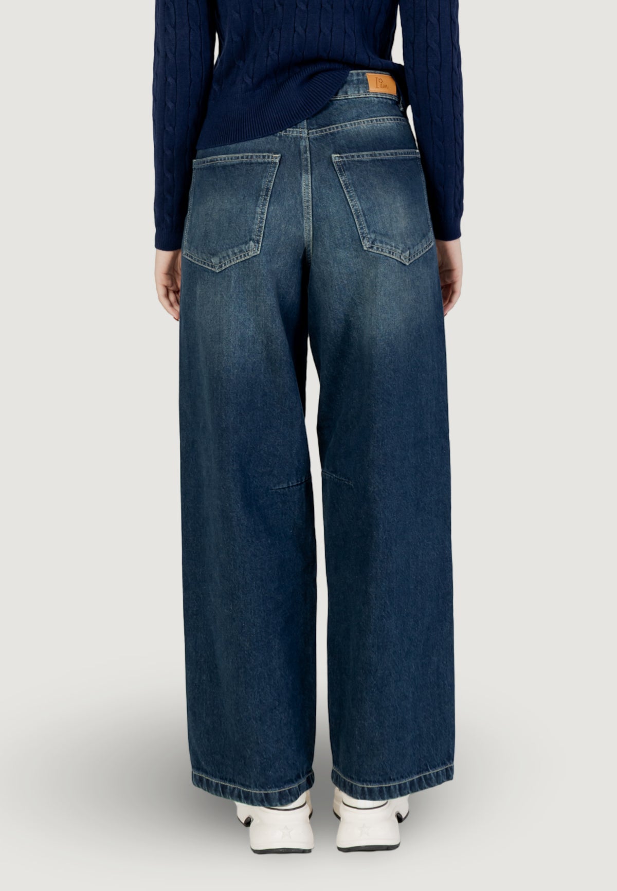 Jeans bootcut I am PANT. DENIM MOD. BARREL