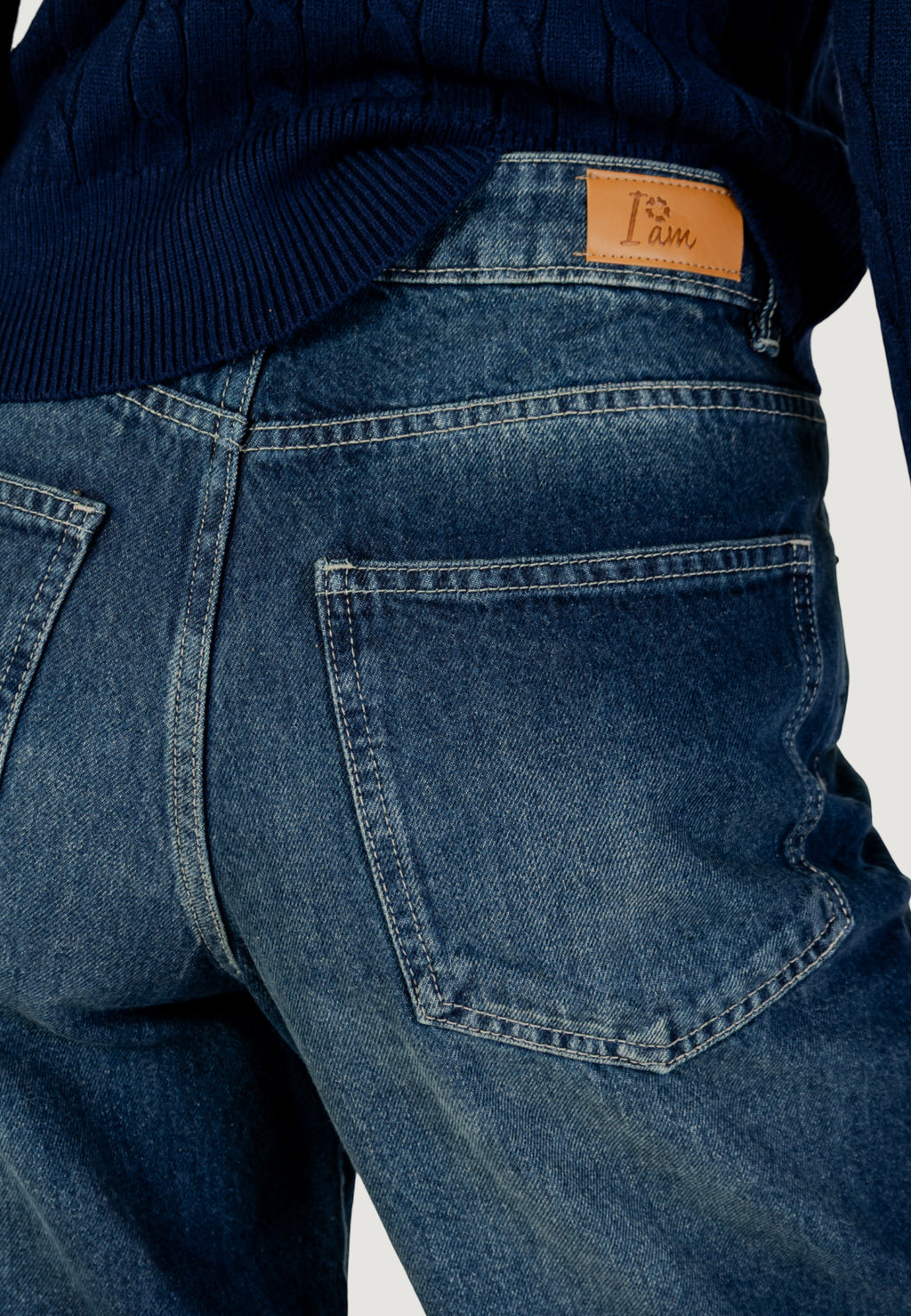 Jeans bootcut I am PANT. DENIM MOD. BARREL