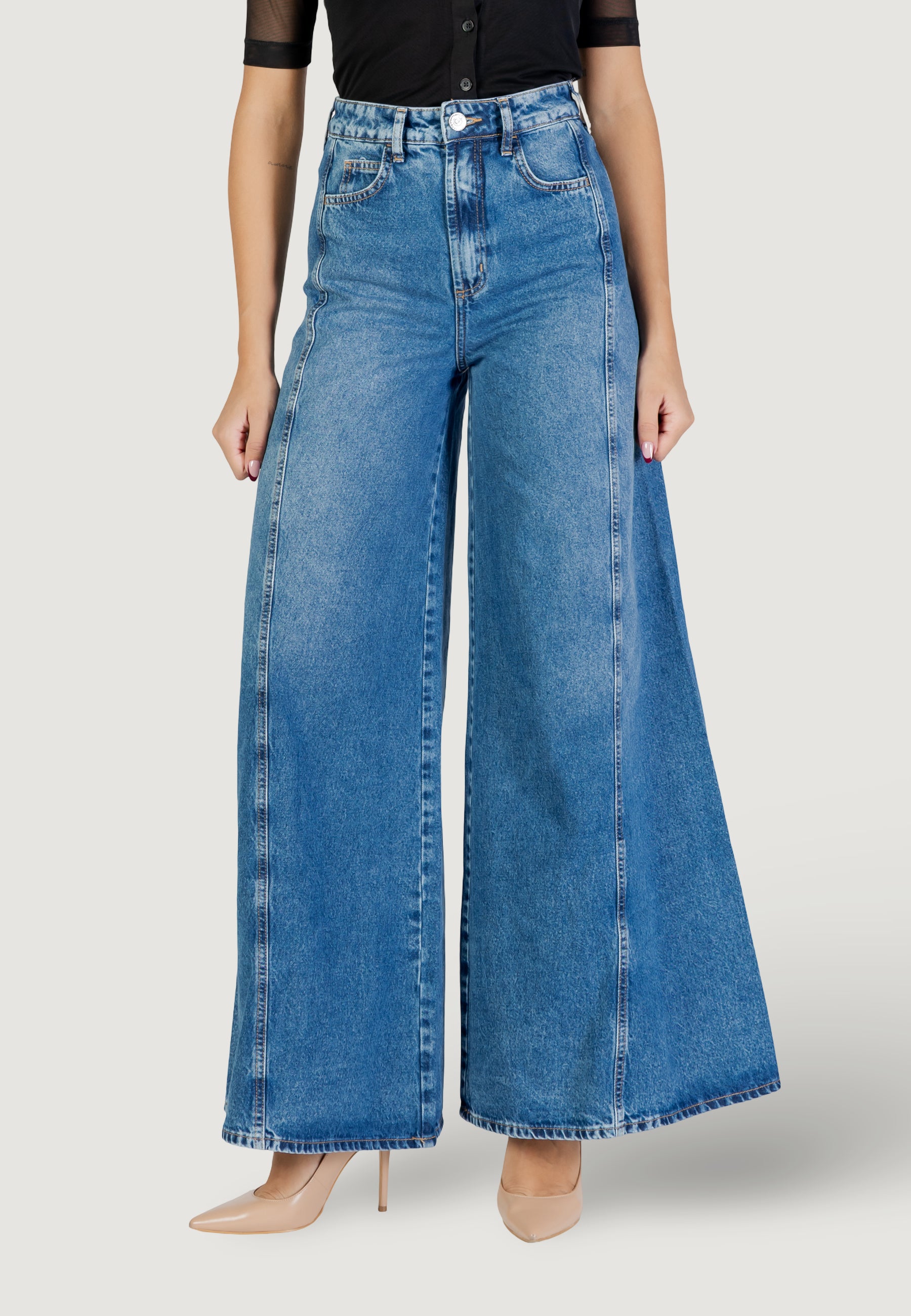 Jeans larghi Colcci 002.11.00405