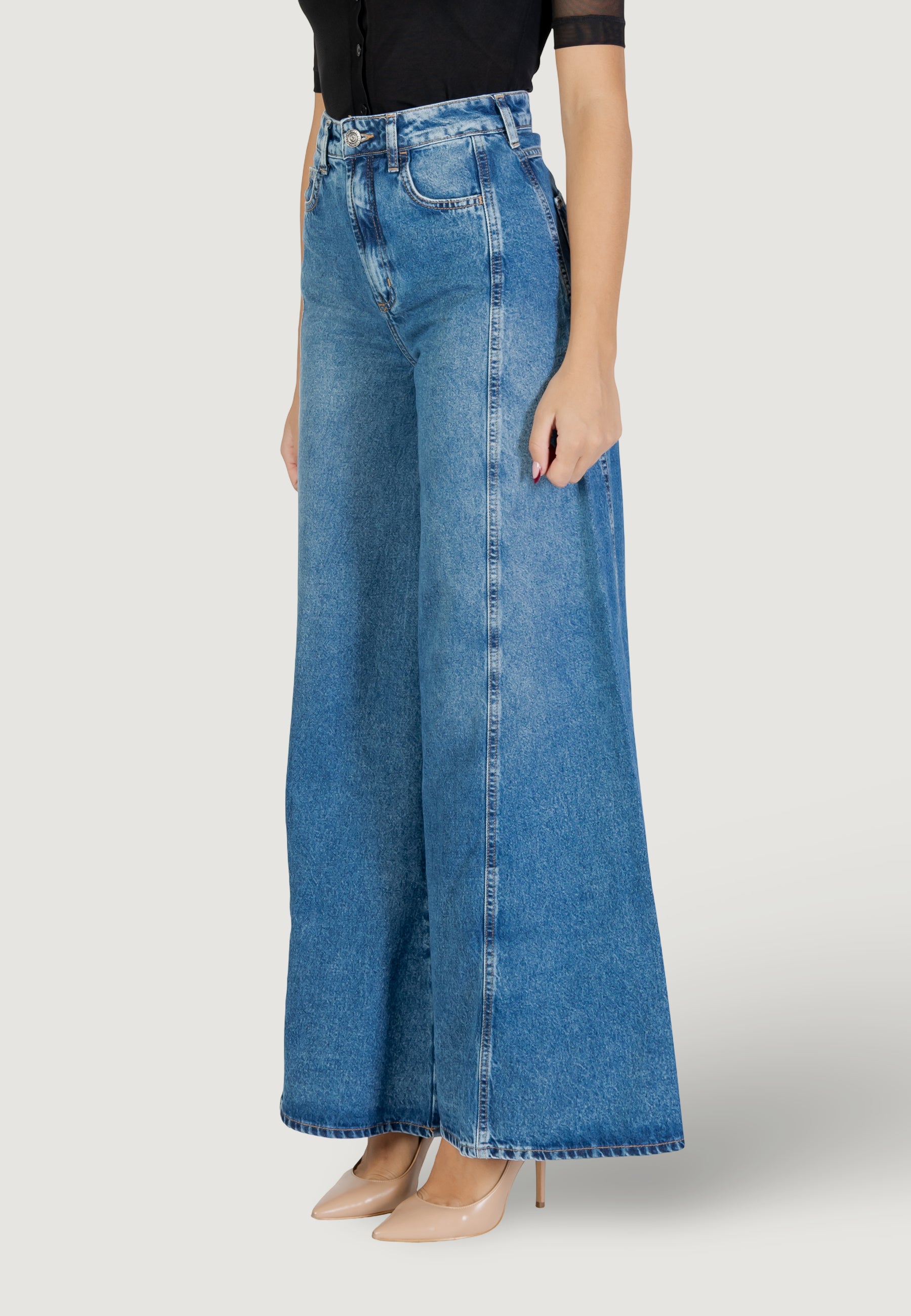 Jeans larghi Colcci 002.11.00405