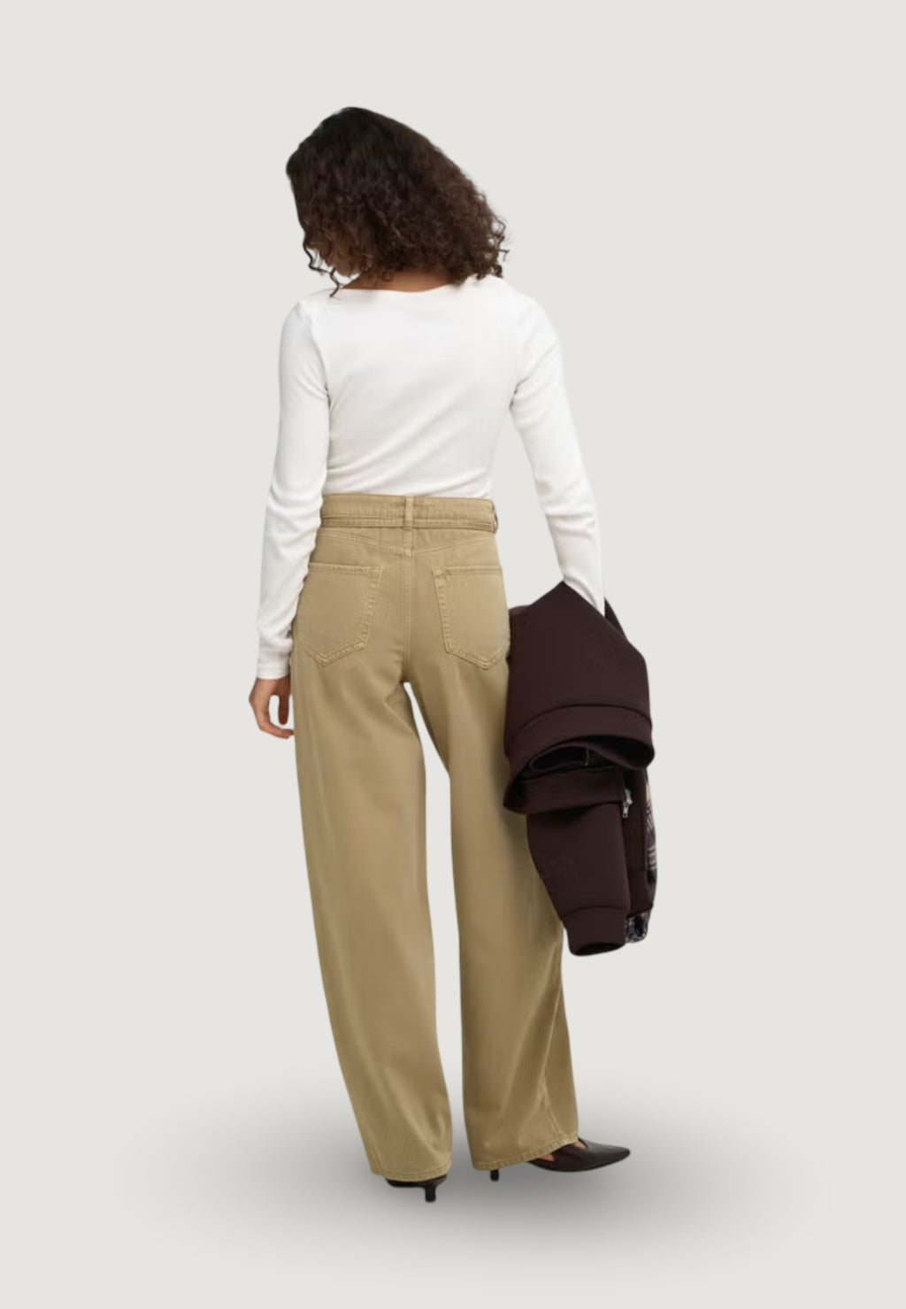 Jeans mom Only ONLGIANNA-SILLA MW ST BELT PANT PNT NOOS