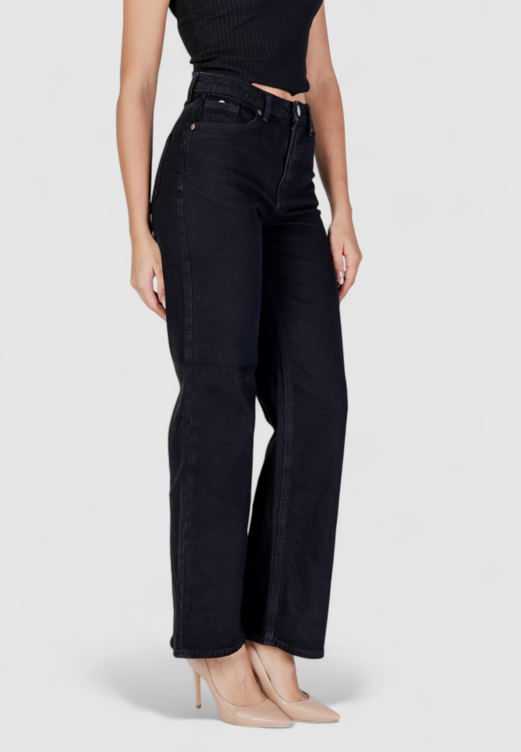 Mom jeans Vero Moda VMTESSA HR WIDE JEANS RA118 GA NOOS