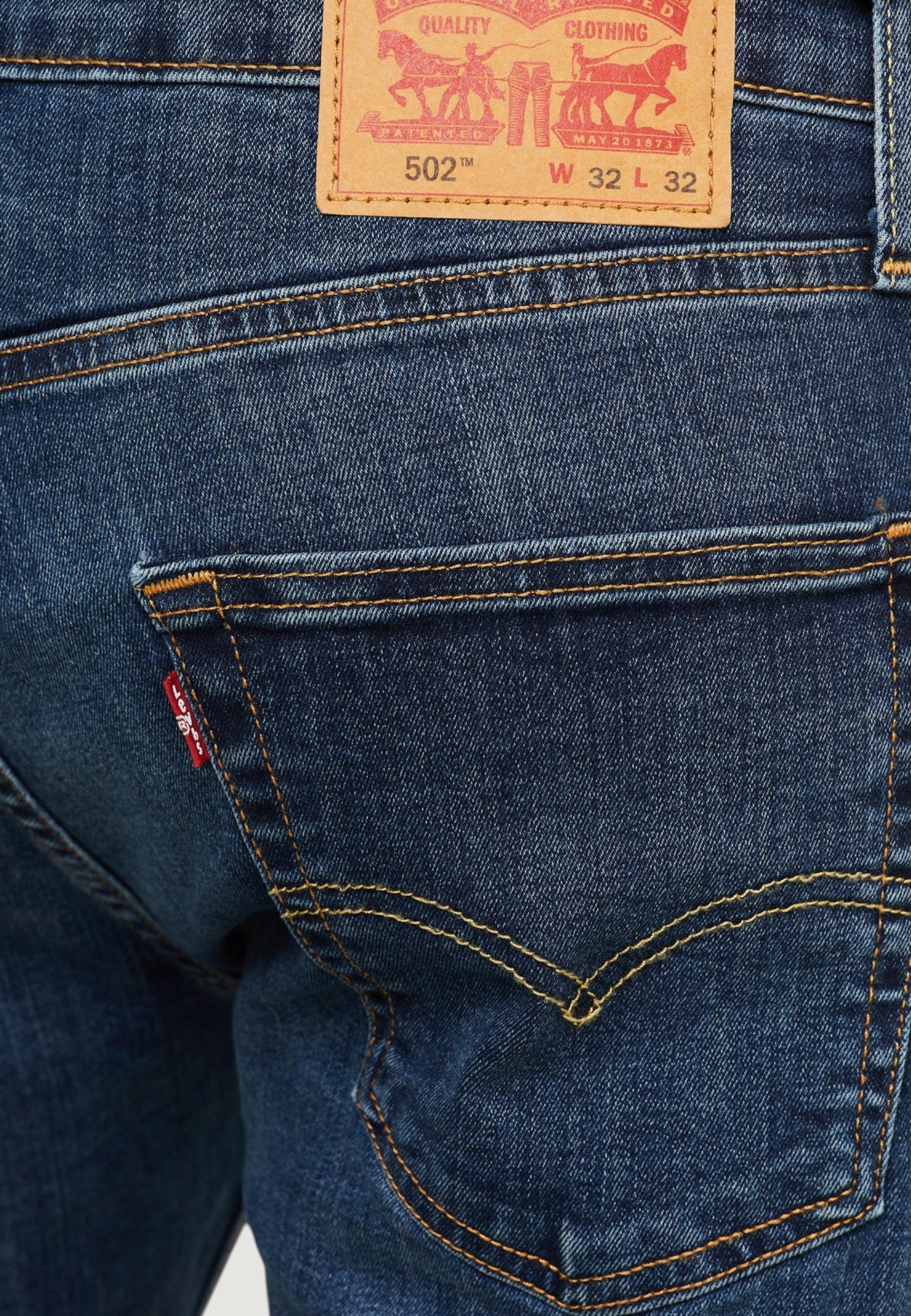 Jeans Tapered Levi's® 502 TAPER PANDA
