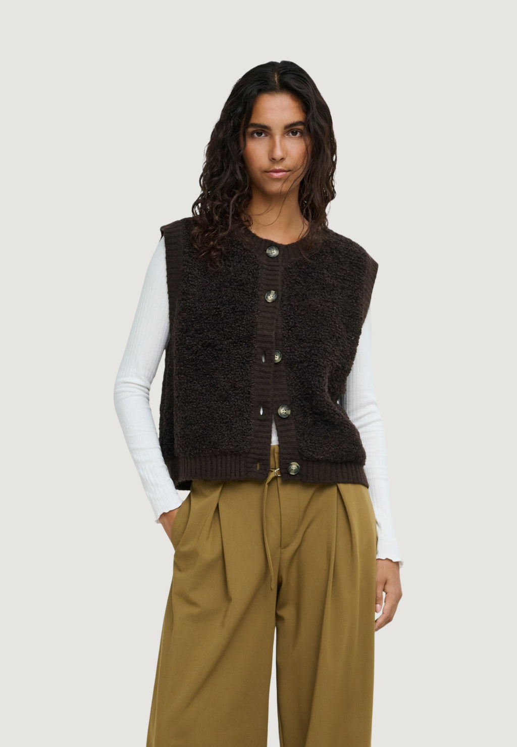 Vest sweater Jacqueline de Yong Jdyeira Life S/L On Button Vest Knt Noos
