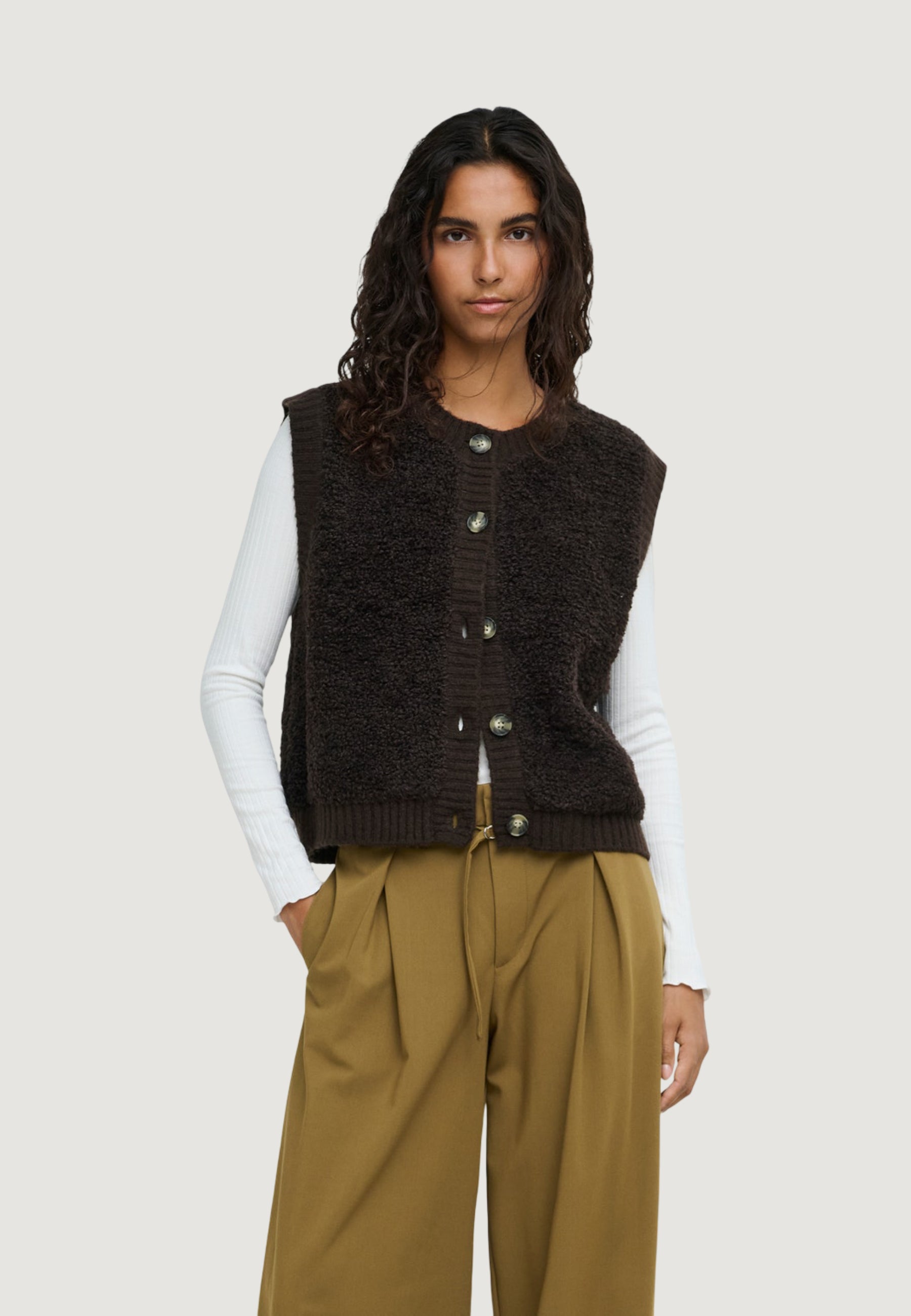 Vest sweater Jacqueline de Yong Jdyeira Life S/L On Button Vest Knt Noos