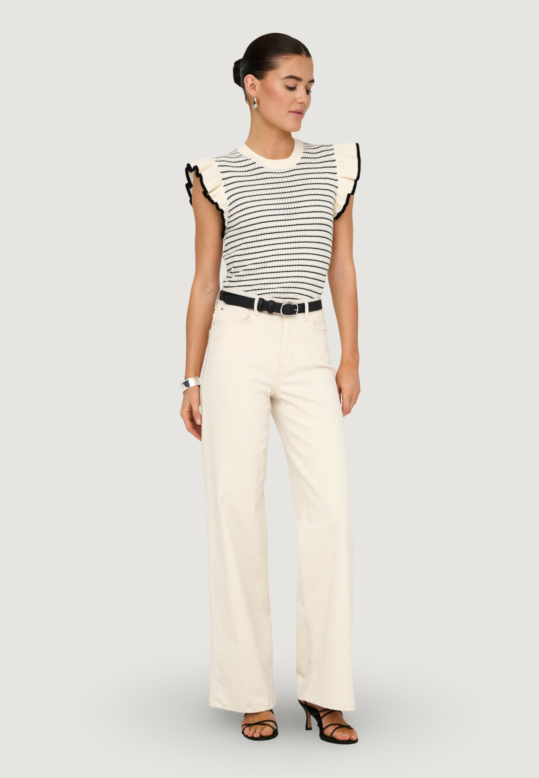 Maglia gilet Jacqueline de Yong Jdycarice S/L Frill Pullover Knt Noos