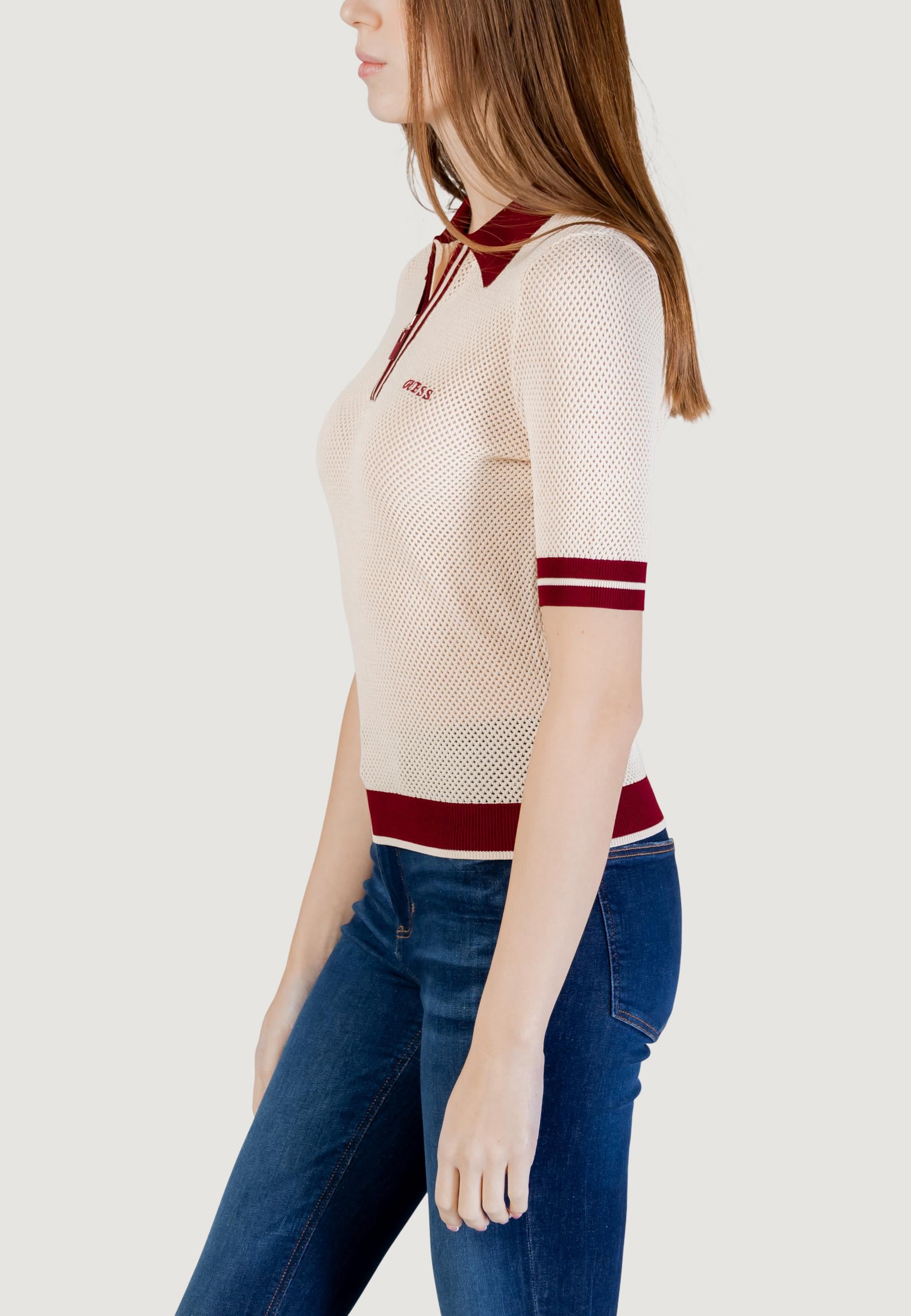 Maglia in filo manica corta Guess Active GABRY SS CROPPED POLO SWTR