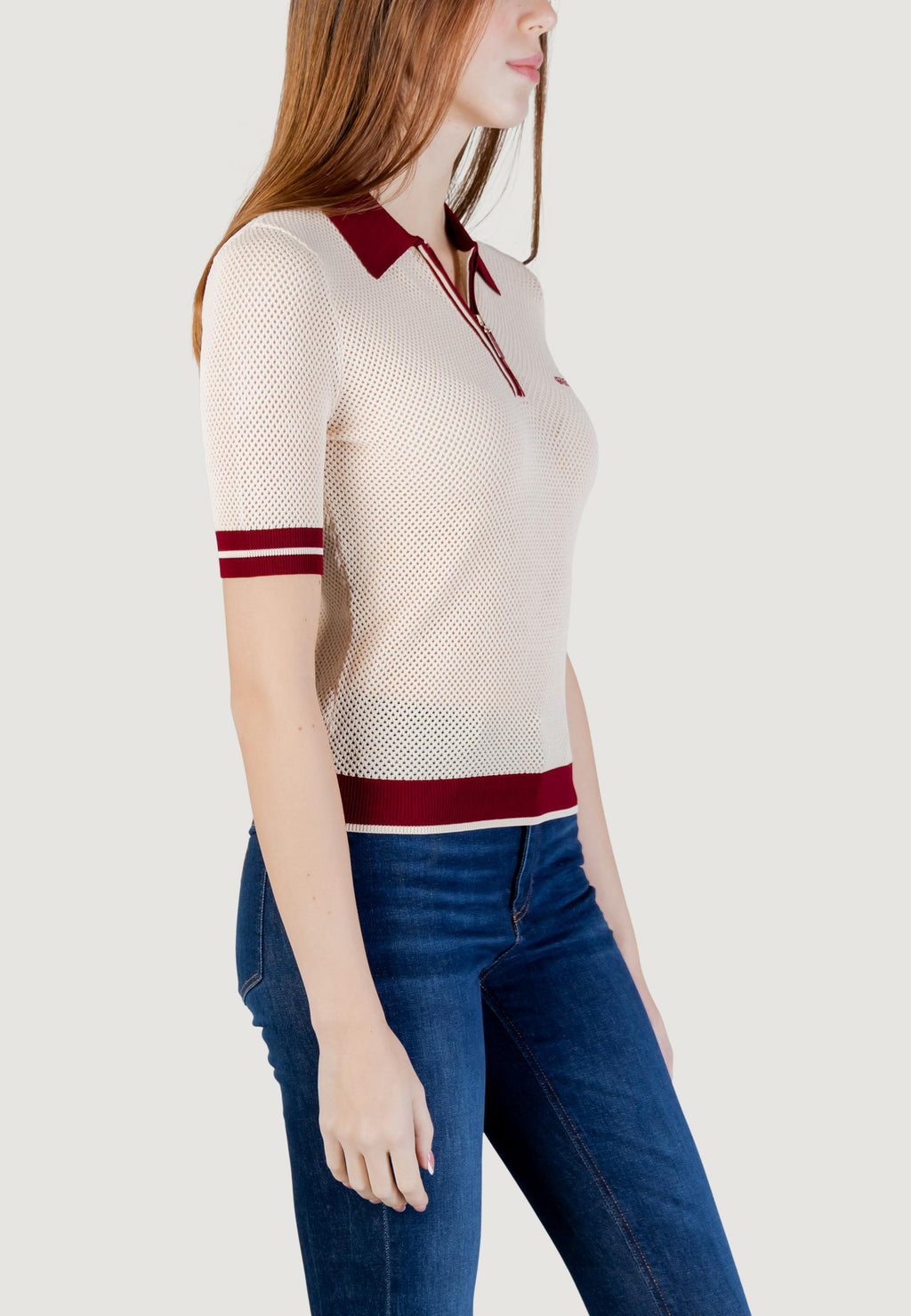 Maglia in filo manica corta Guess Active GABRY SS CROPPED POLO SWTR