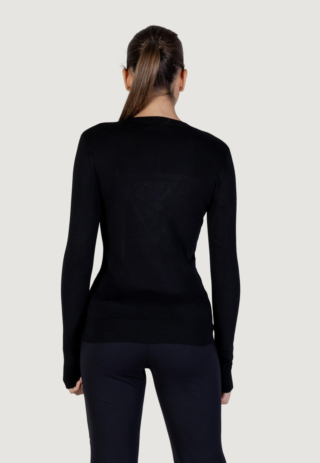 Maglia Guess LS CN SASHA TRIANGLE LOGO SWTR