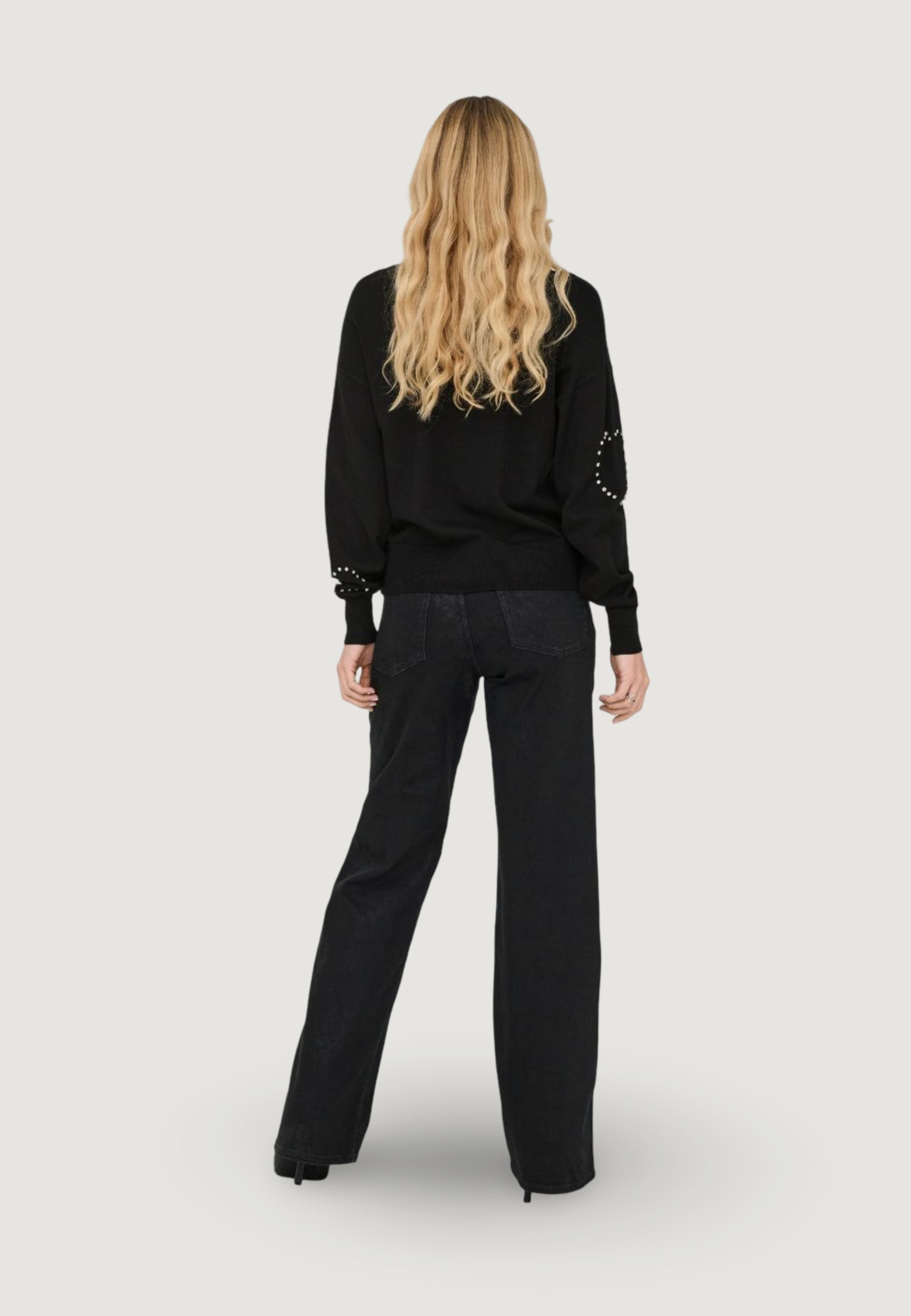 Jersey Only BEE LS HEART BLING ONECK CC KNT