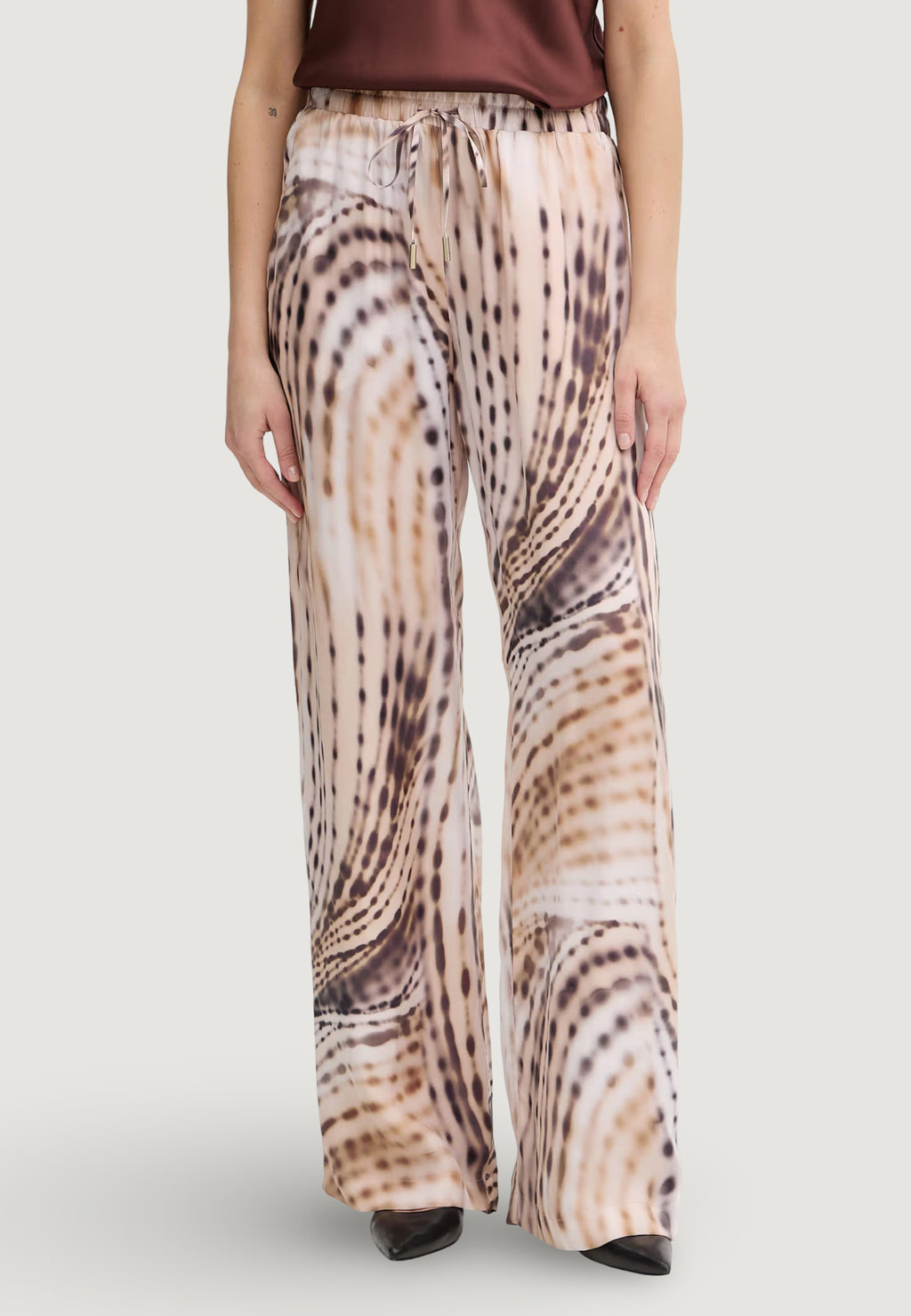 Pantaloni a palazzo Guess DALIA FLUID JOGGER PANT