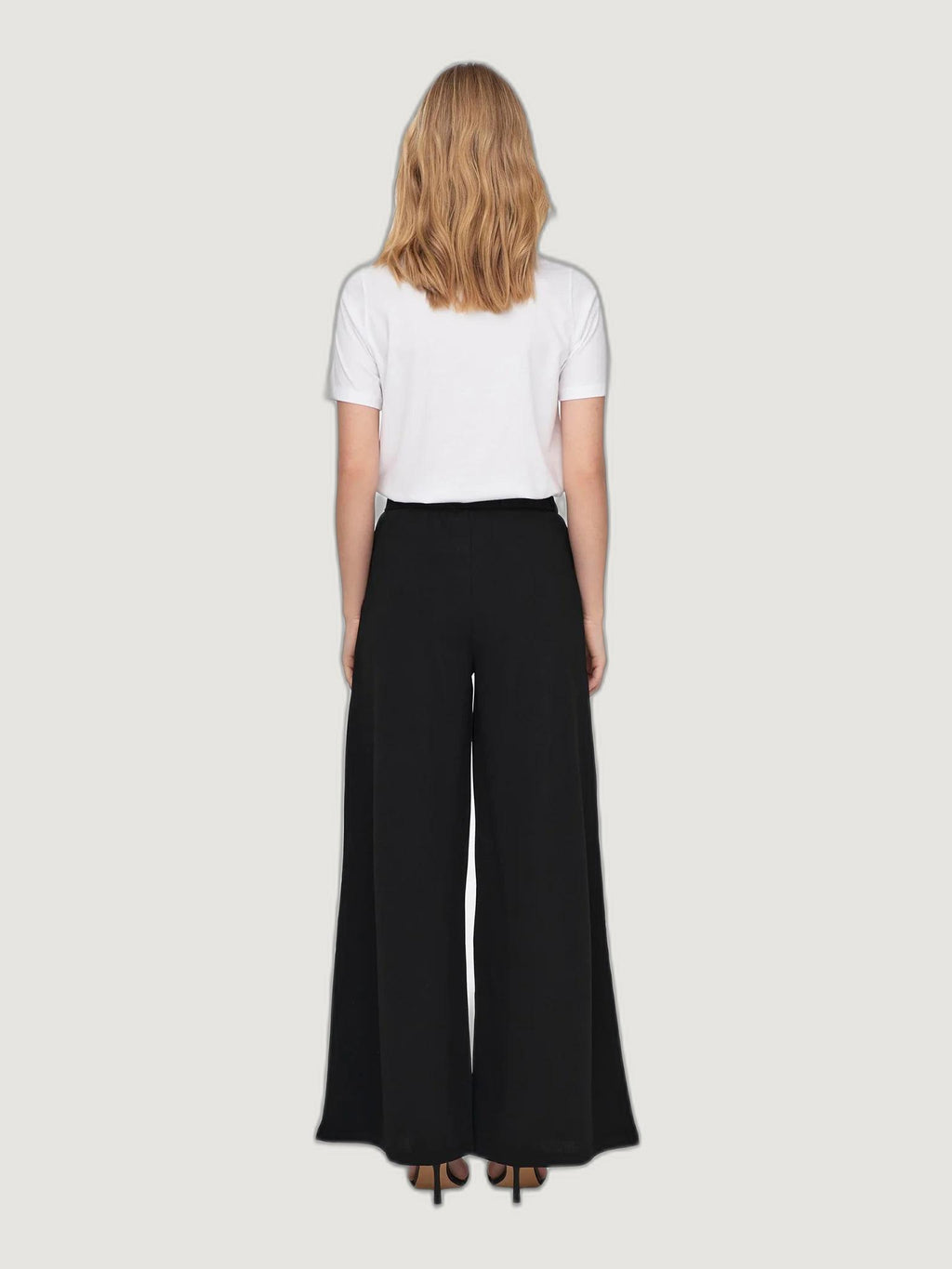 Pantaloni a palazzo Jacqueline de Yong JDYTANJA LIFE WIDE FLOWY PANT JRS NOOS