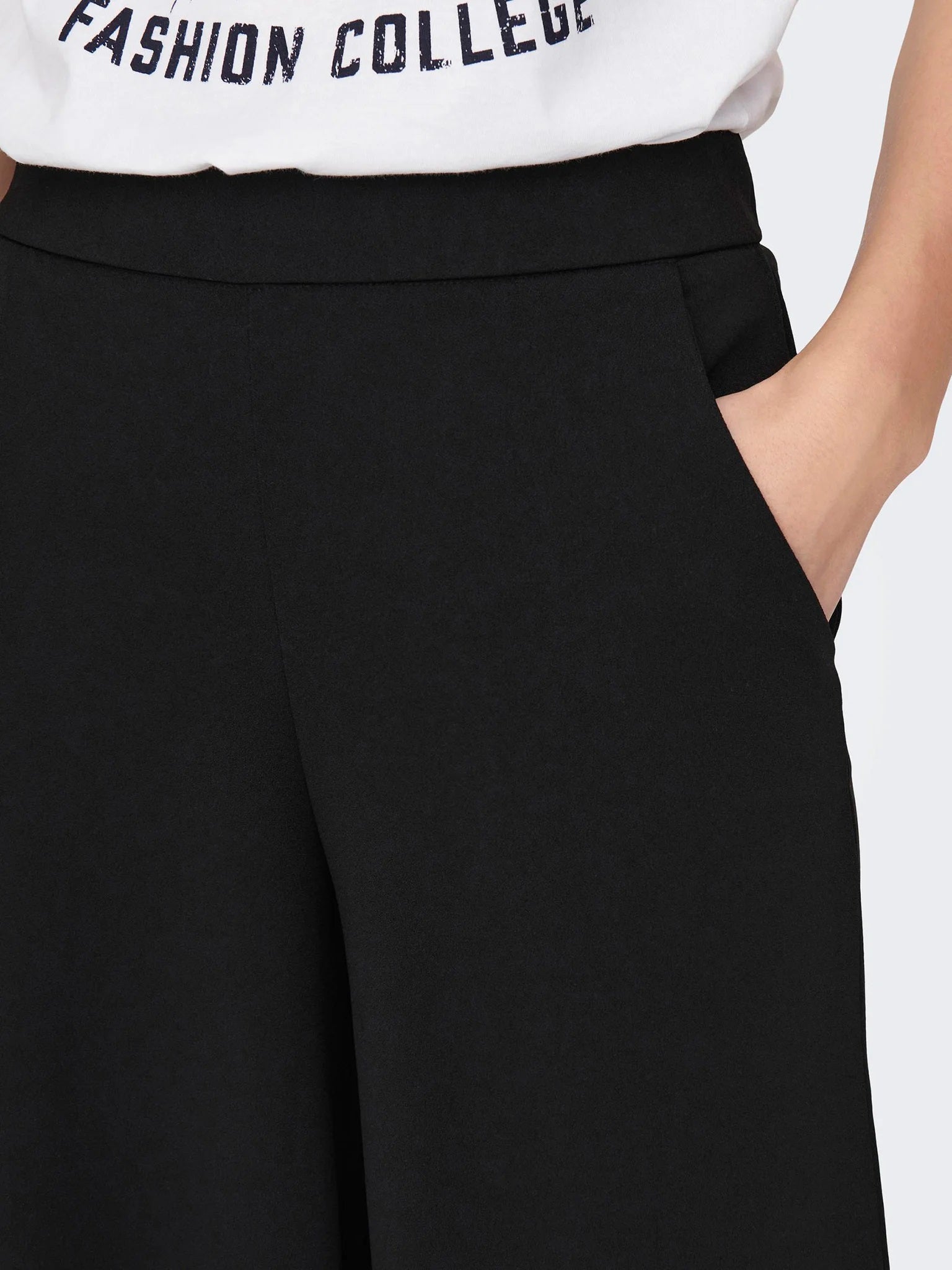 Pantaloni a palazzo Jacqueline de Yong JDYTANJA LIFE WIDE FLOWY PANT JRS NOOS