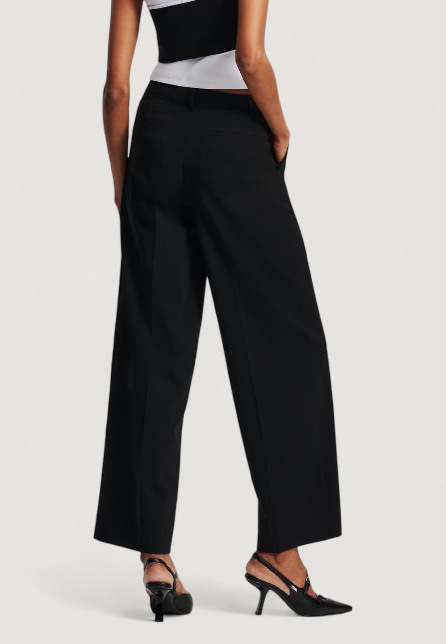 Pantaloni a palazzo Karl Lagerfeld Jeans KLJ TAILORED PANT