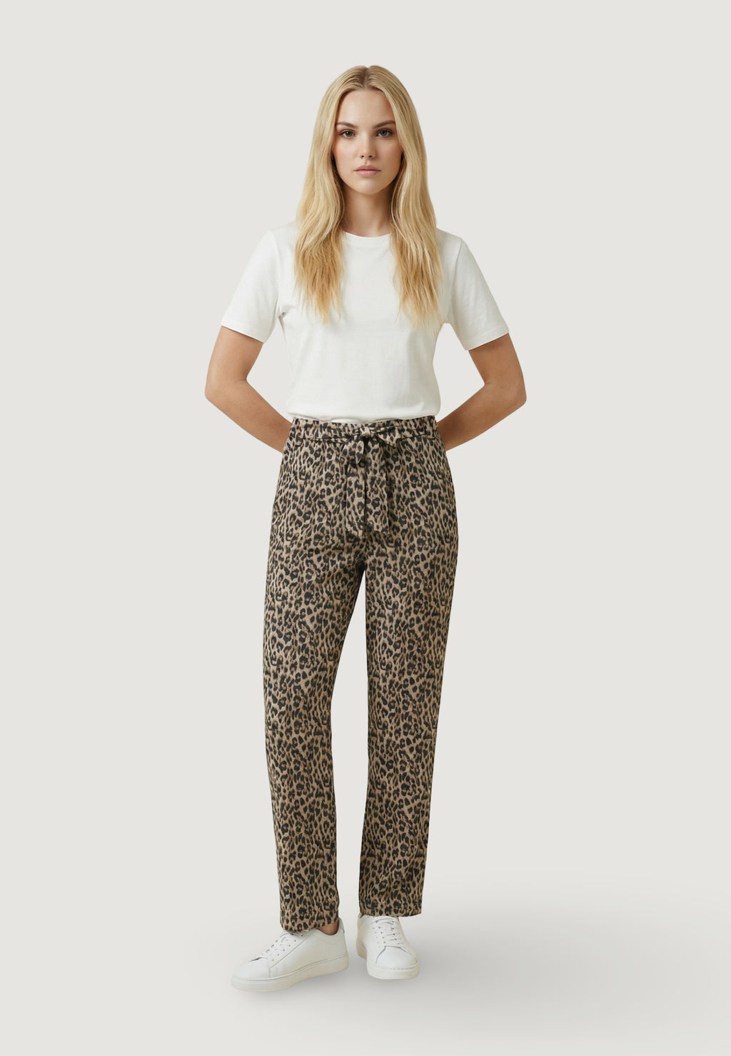 Pantaloni a palazzo Only ONLNOVA LIFE VIS PALAZZO PANT WVN