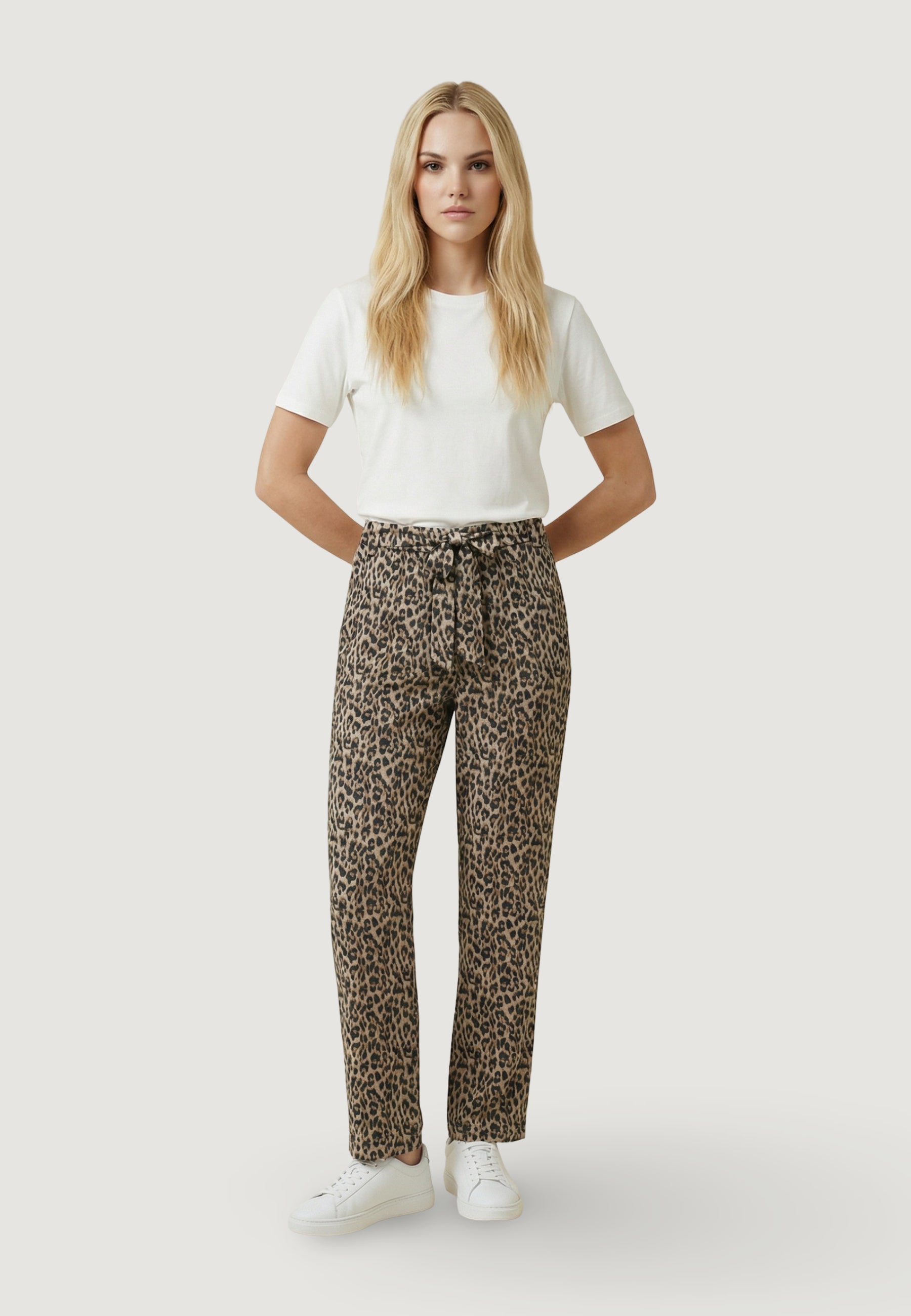 Pantaloni a palazzo Only ONLNOVA LIFE VIS PALAZZO PANT WVN