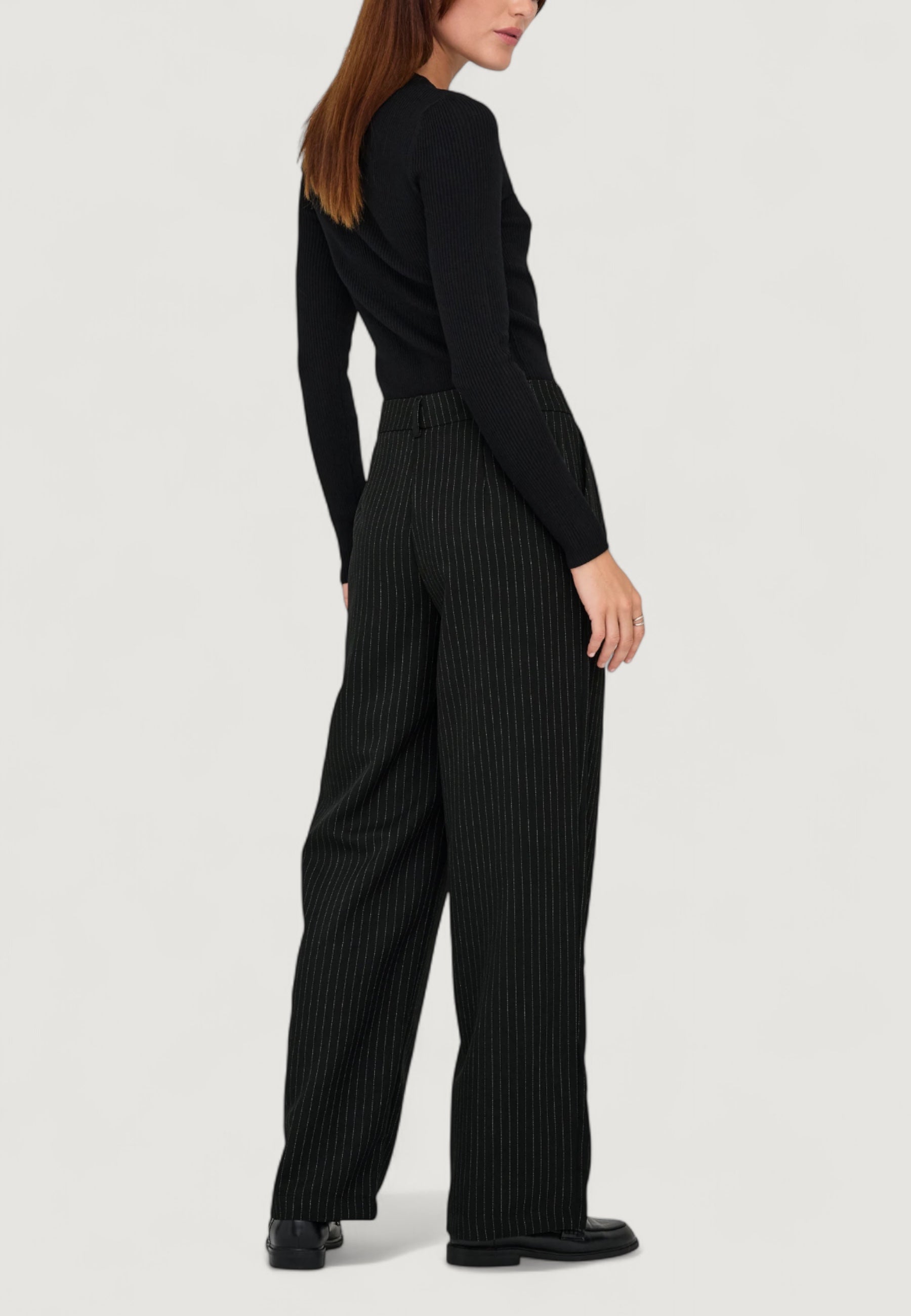 Pantaloni a palazzo Only ONLREINA HW PLEAT STR PINS PANT TLR NOOS