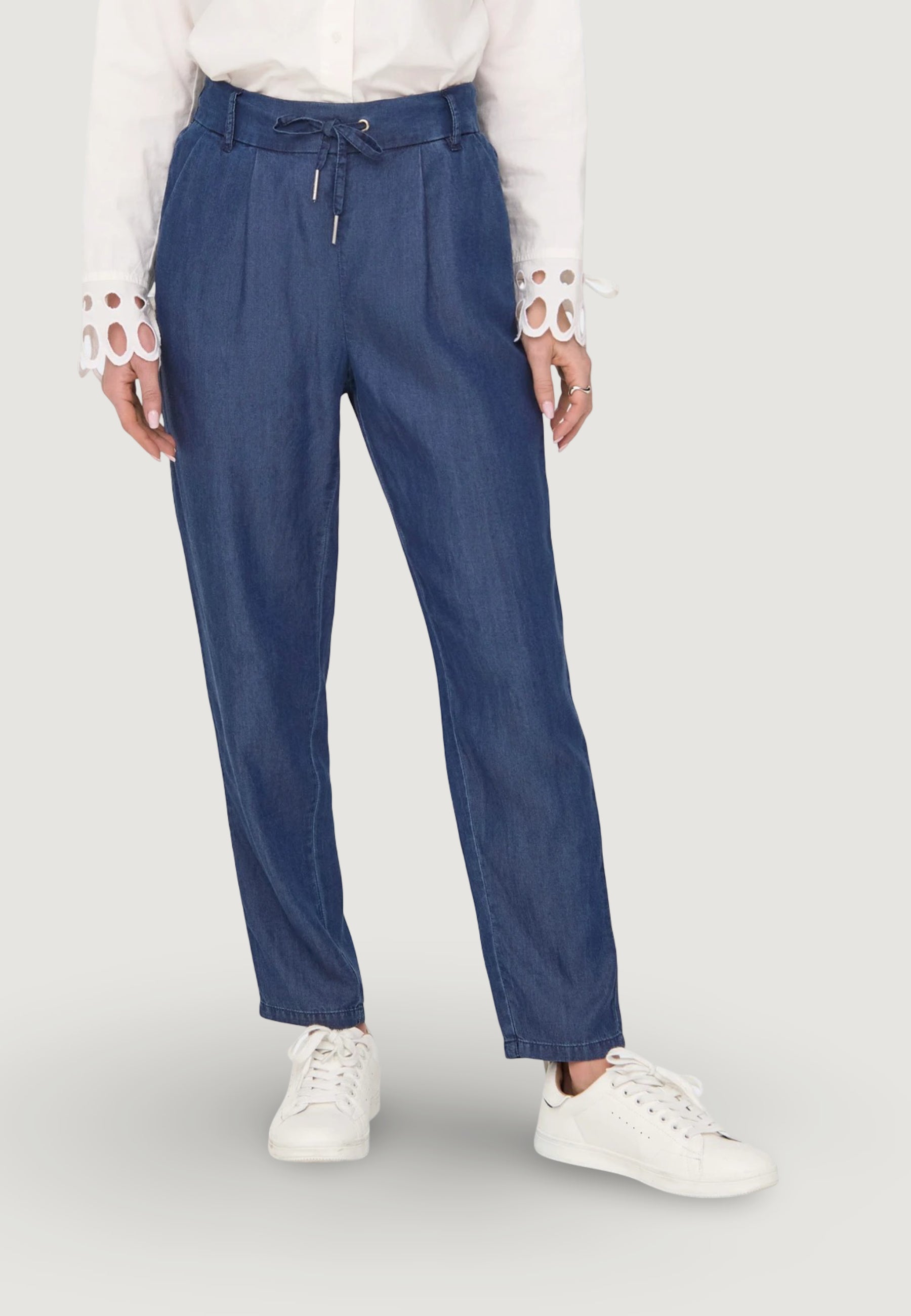 Pantaloni a sigaretta Only ONLPOPTRASH CHARIS LIFE PANT CC WVN