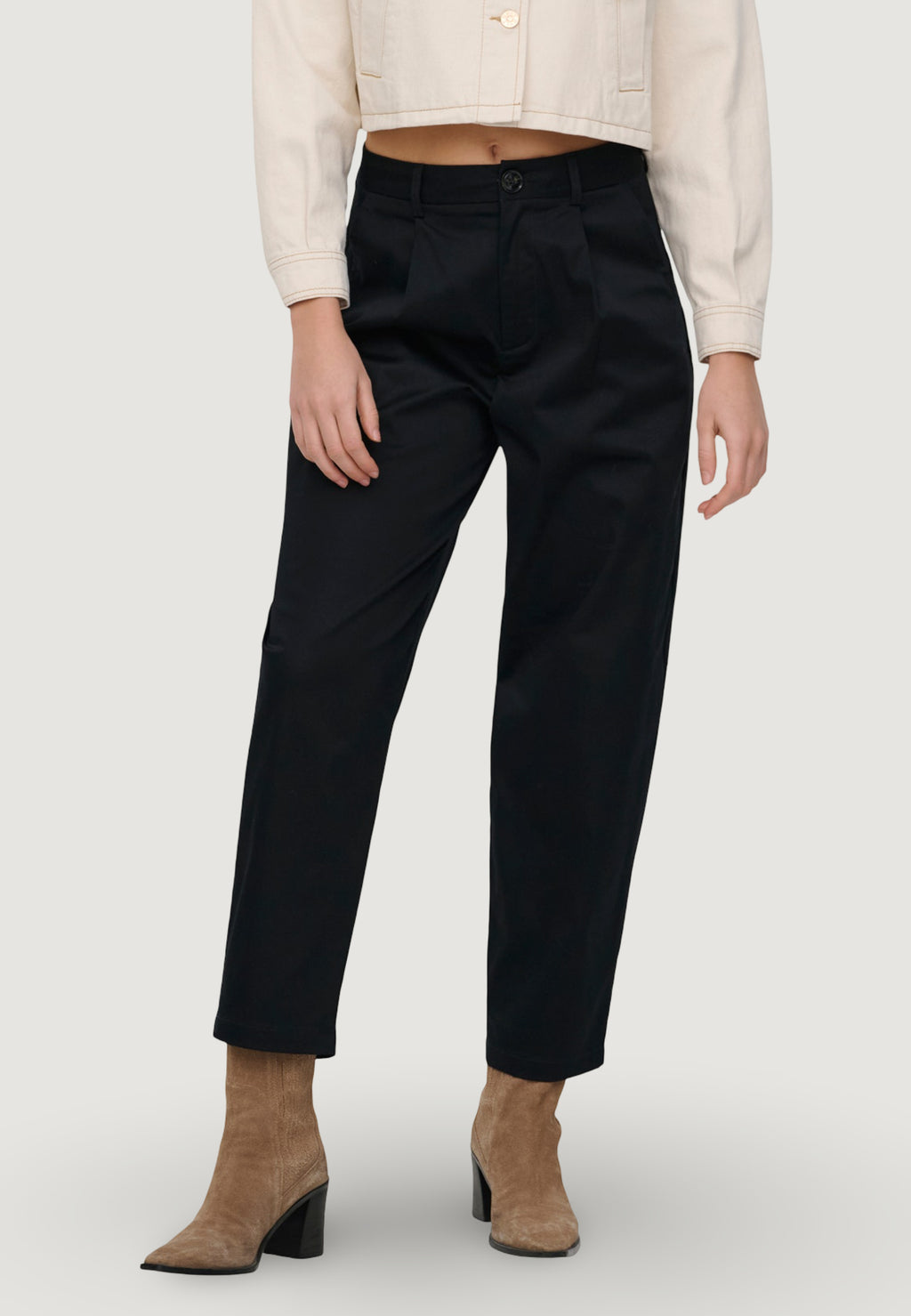 Cigarette trousers Only Onlcasil Hw Ank Barrel Chino Cc Pnt