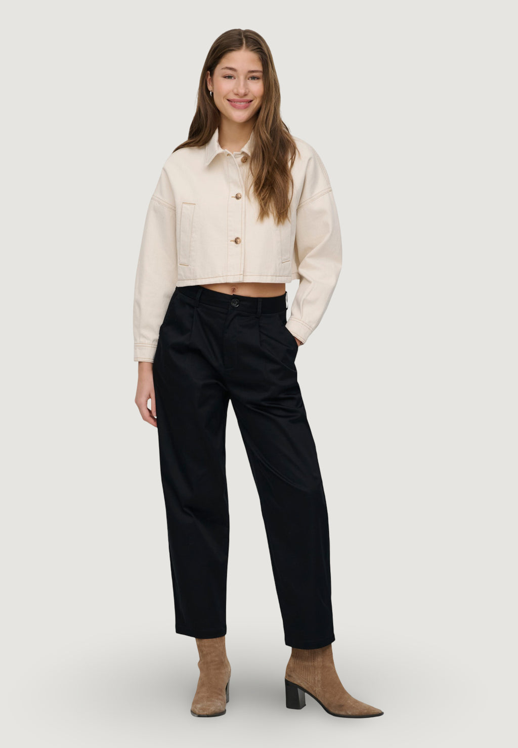 Cigarette trousers Only Onlcasil Hw Ank Barrel Chino Cc Pnt