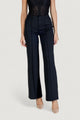 Pantaloni bootcut Guess Active CARLA FLARE PANTS