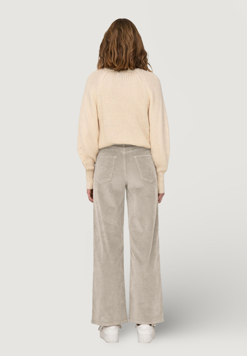 Cropped trousers Only ONLHOPE GLOBAL EX HW WIDE CORD PNT NOOS