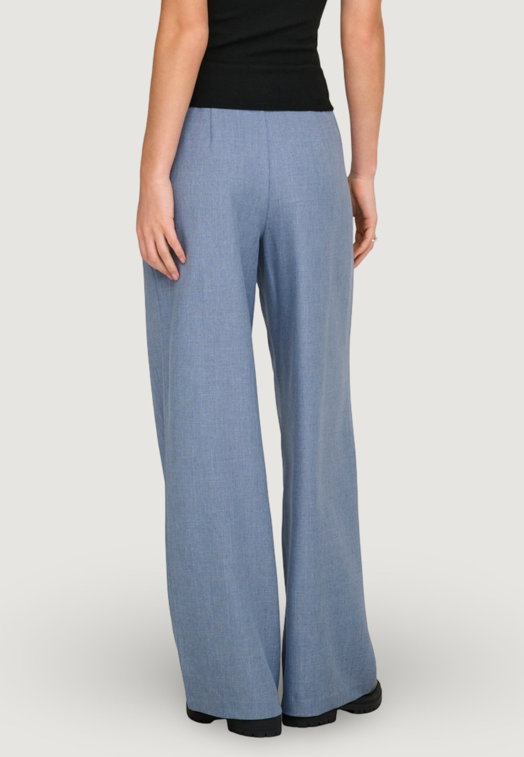 Pantaloni da completo  Only Onllinda Hw Str Mel Pants Tlr Noos