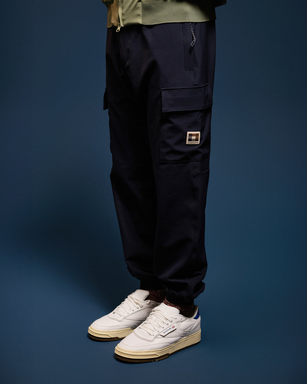 Pantaloni regular / comfort Aquascutum Active FLEX-N CARGO PANT