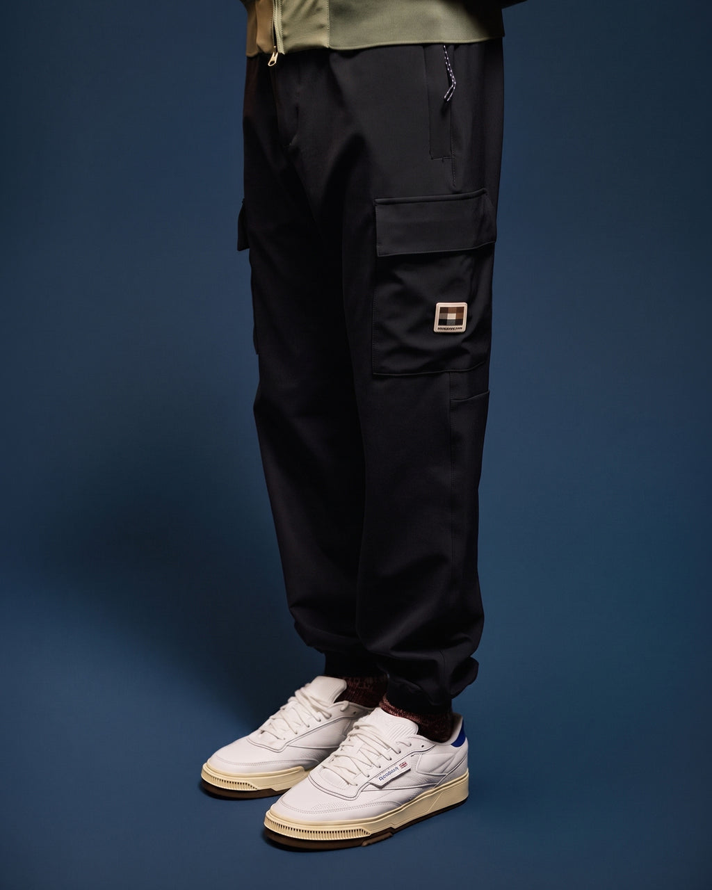Trousers Aquascutum Active FLEX-N CARGO PANT