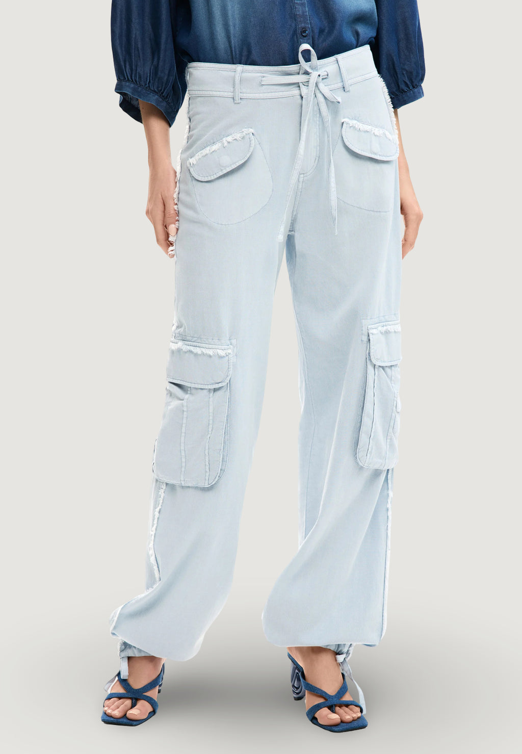 Pantaloni regular Desigual PANT_VILLAGE