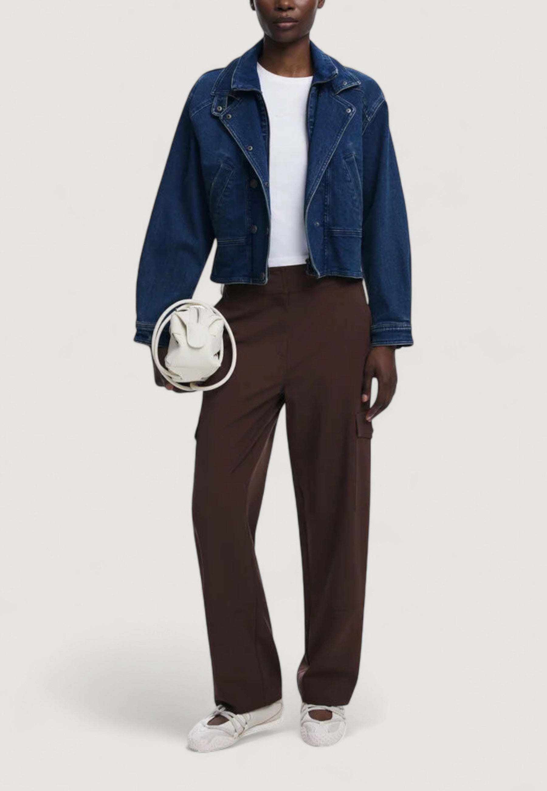 Pantaloni regular Desigual PANT_SAGUN