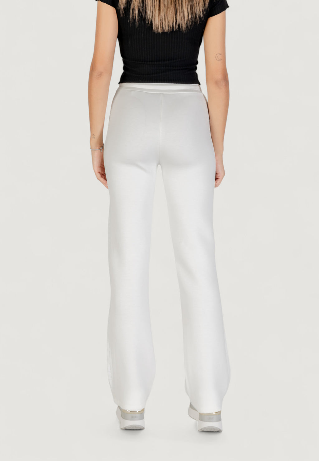 Pantaloni regular Guess Active BRENDA SCUBA STRAIGHT LEG PANT