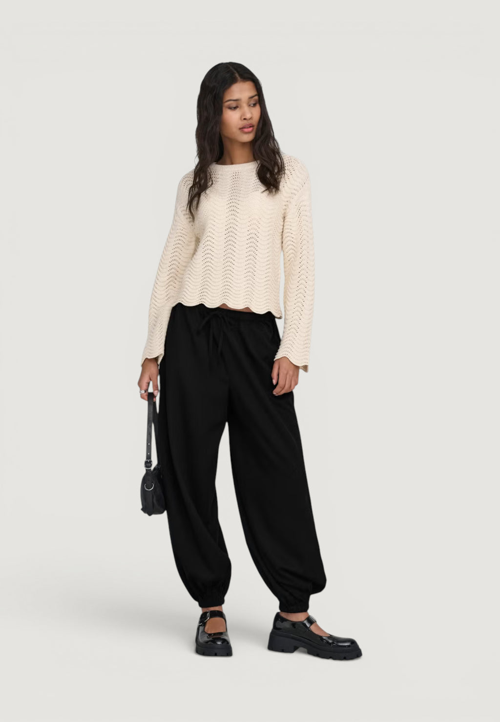 Pantaloni regular Jacqueline de Yong JDYPALOMA MW LOOSE PANT WVN NOOS